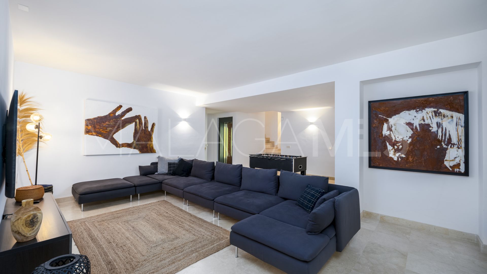 Los Altos de los Monteros, villa a la venta
