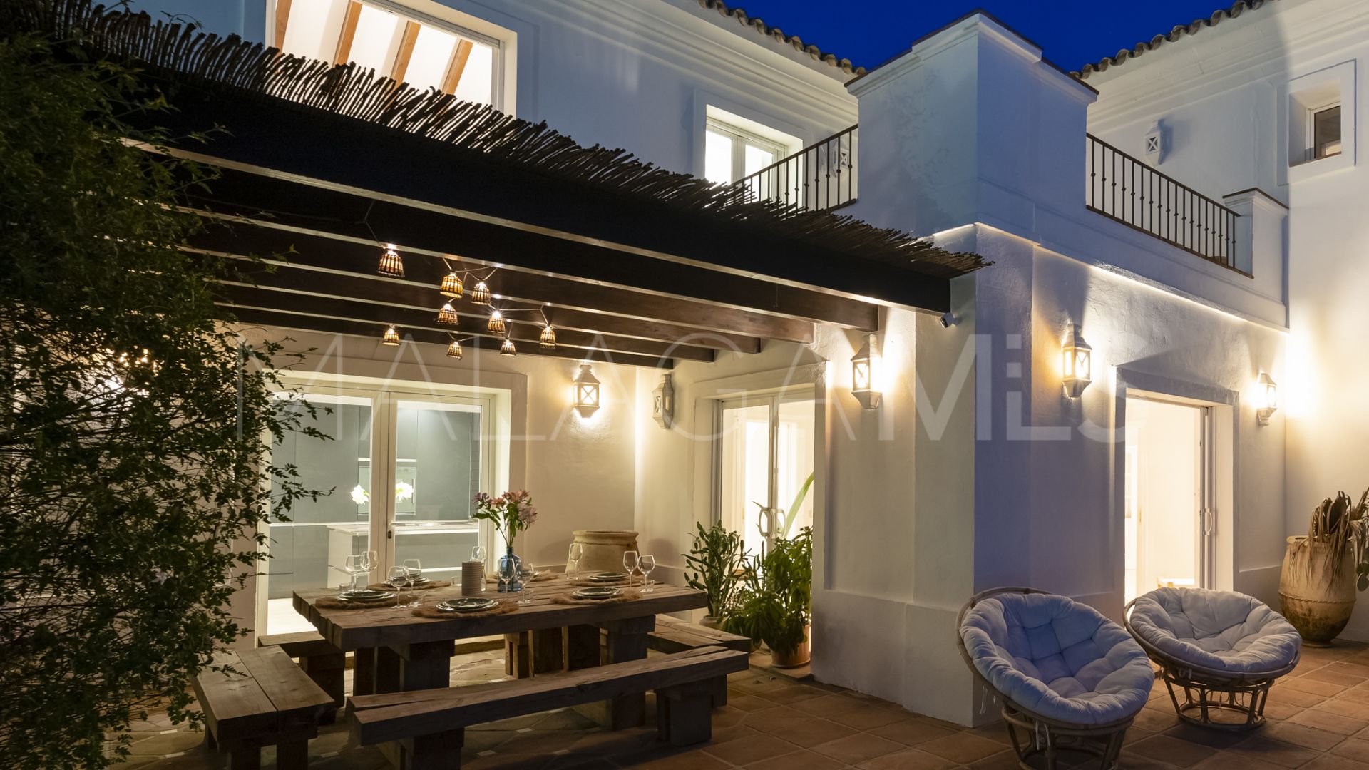Los Altos de los Monteros, villa a la venta