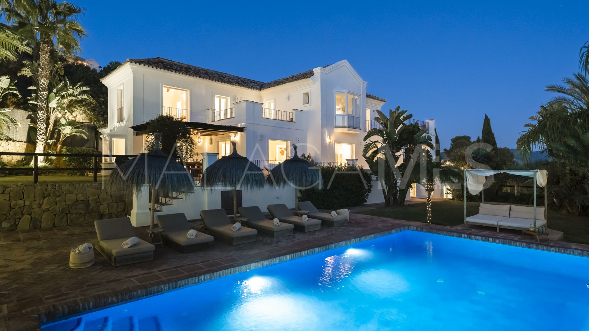 Los Altos de los Monteros, villa a la venta
