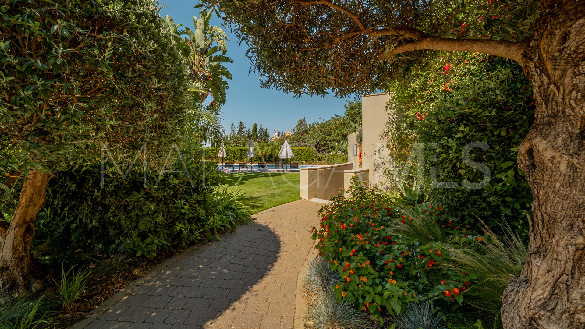 2 bedrooms ground floor apartment for sale in Imara