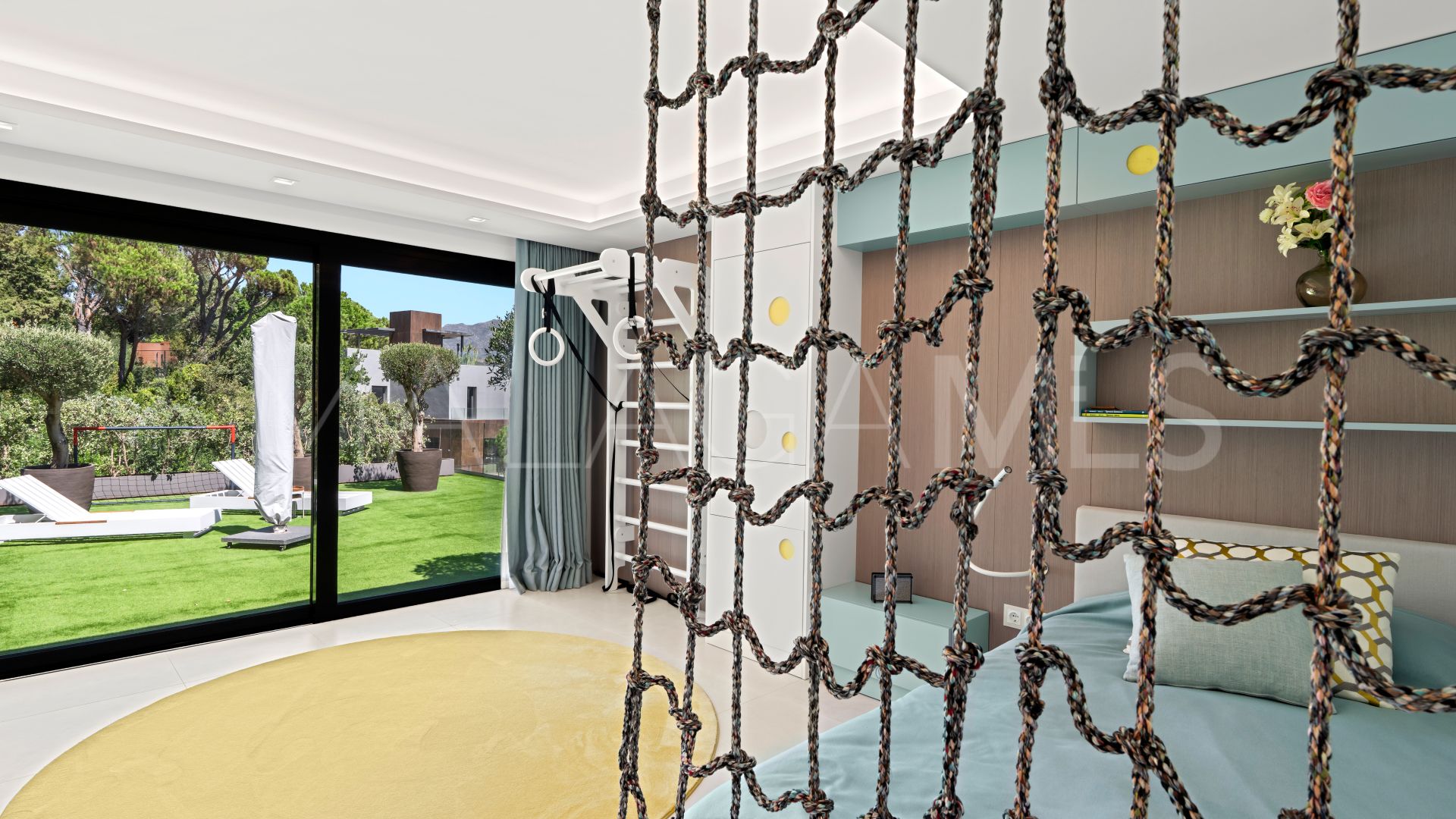 For sale villa with 8 bedrooms in El Madroñal