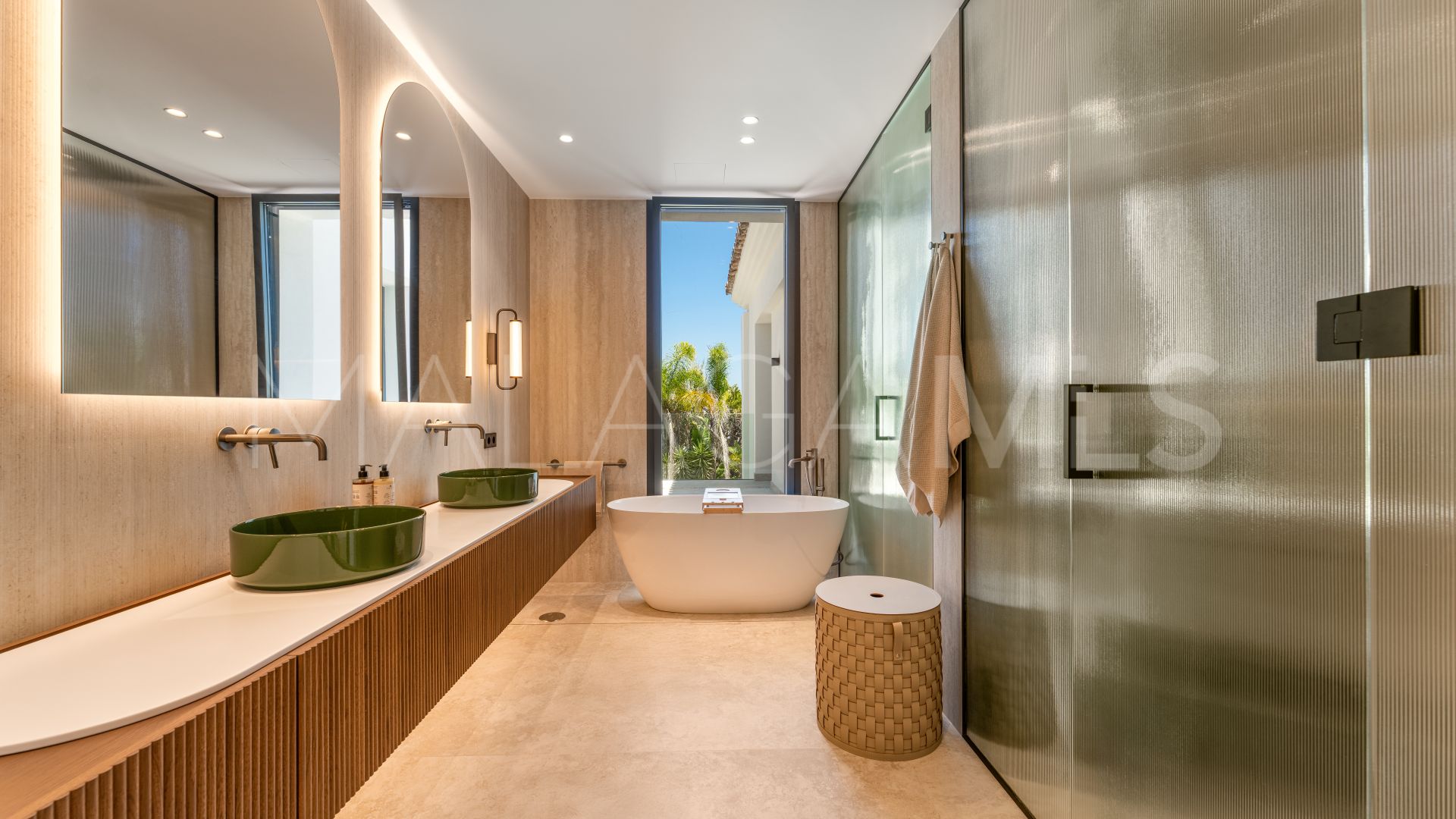 Villa for sale in El Herrojo