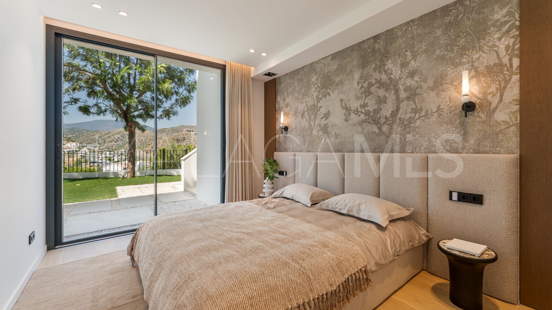 Villa for sale in El Herrojo
