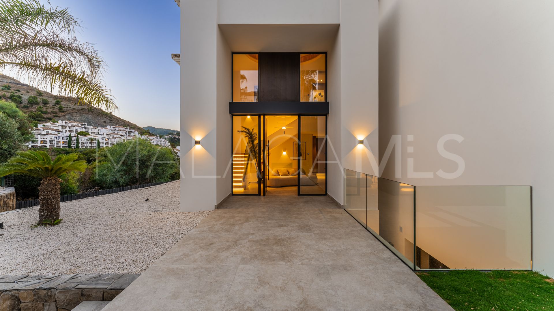 Villa for sale in El Herrojo