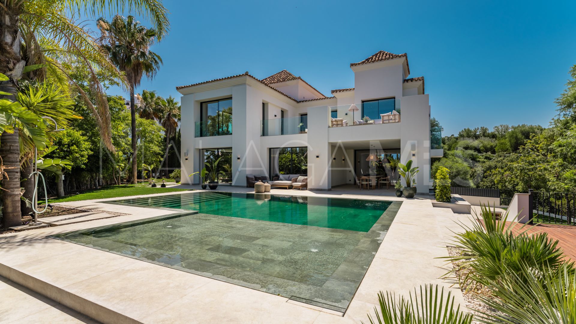 Villa for sale in El Herrojo
