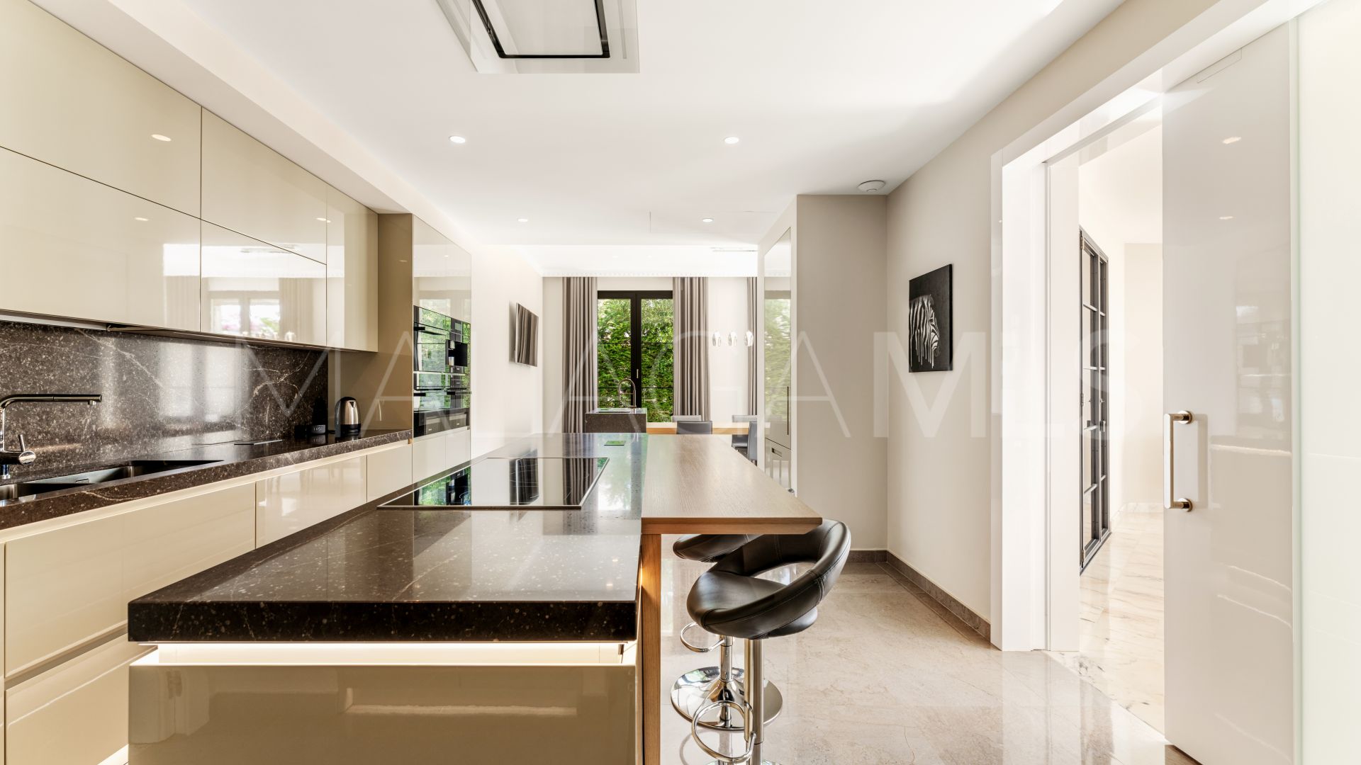 For sale villa in Sierra Blanca with 6 bedrooms