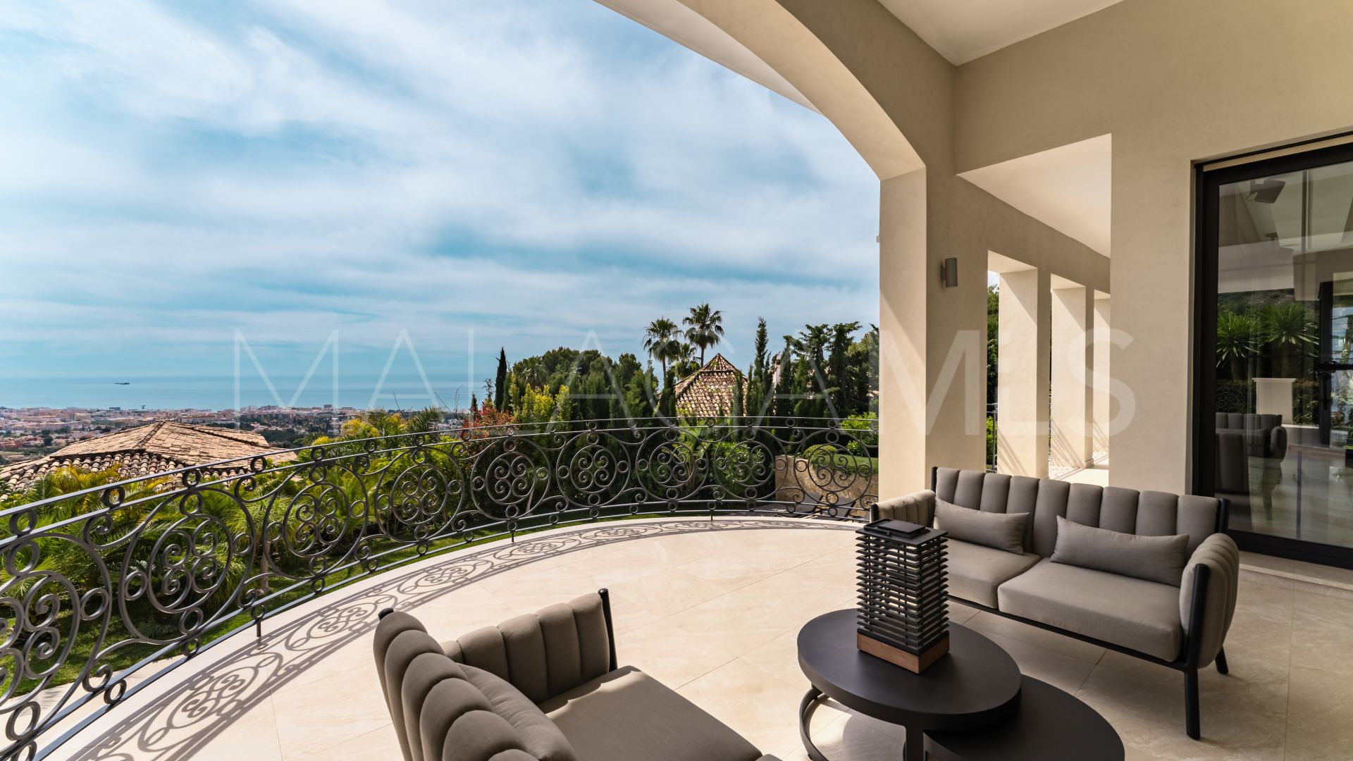 For sale villa in Sierra Blanca with 6 bedrooms