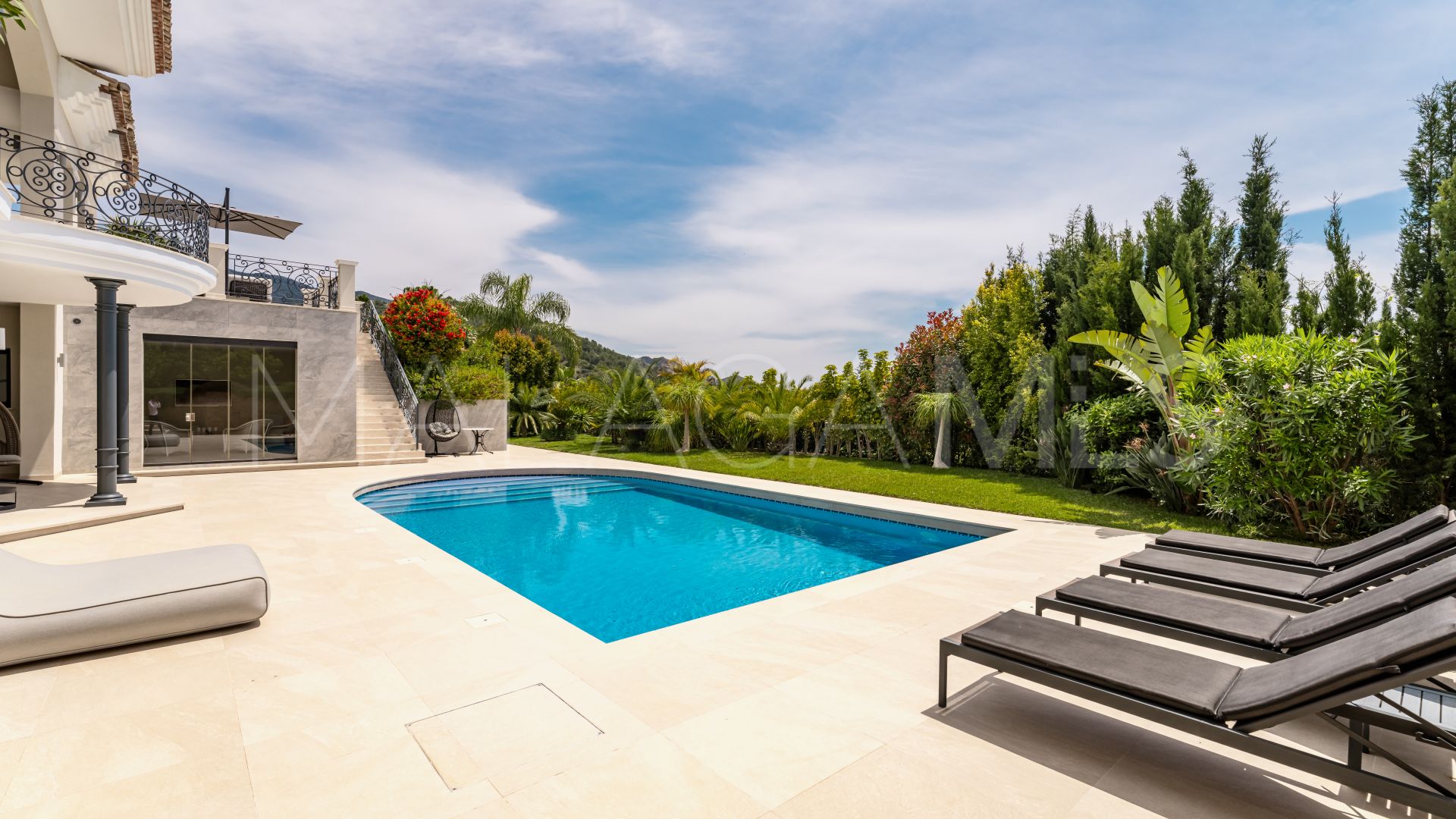 For sale villa in Sierra Blanca with 6 bedrooms