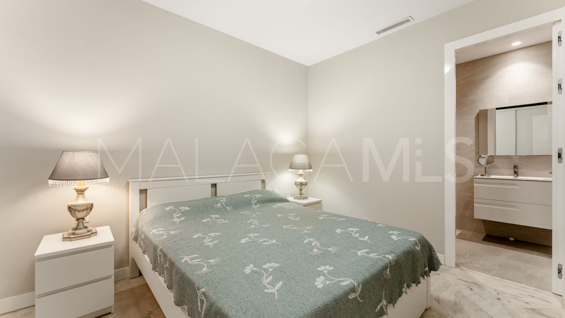 For sale villa in Sierra Blanca with 6 bedrooms