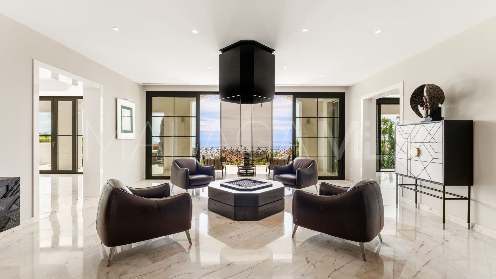 For sale villa in Sierra Blanca with 6 bedrooms