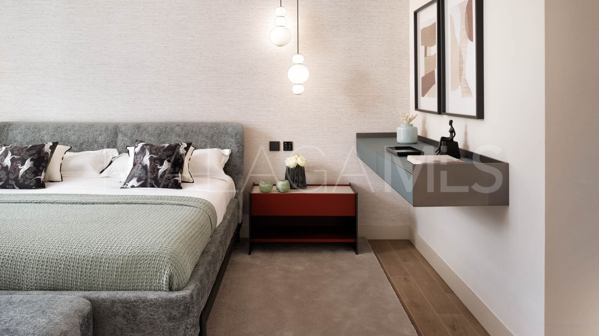 For sale Nueva Andalucia villa with 6 bedrooms