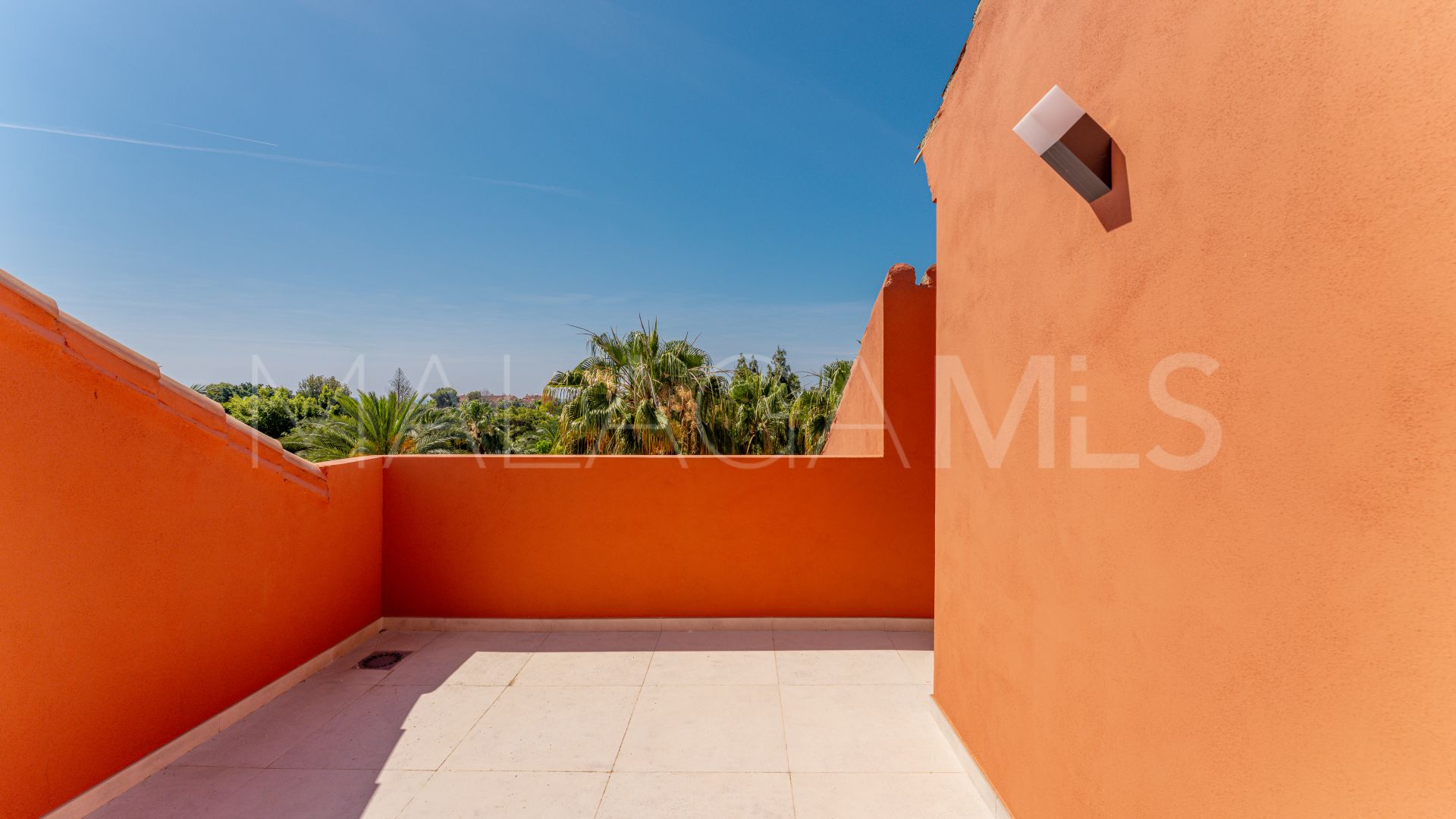 Zweistöckiges penthouse for sale in El Embrujo Playa