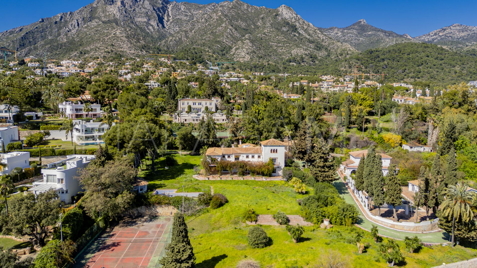 For sale plot in Marbella Golden Mile