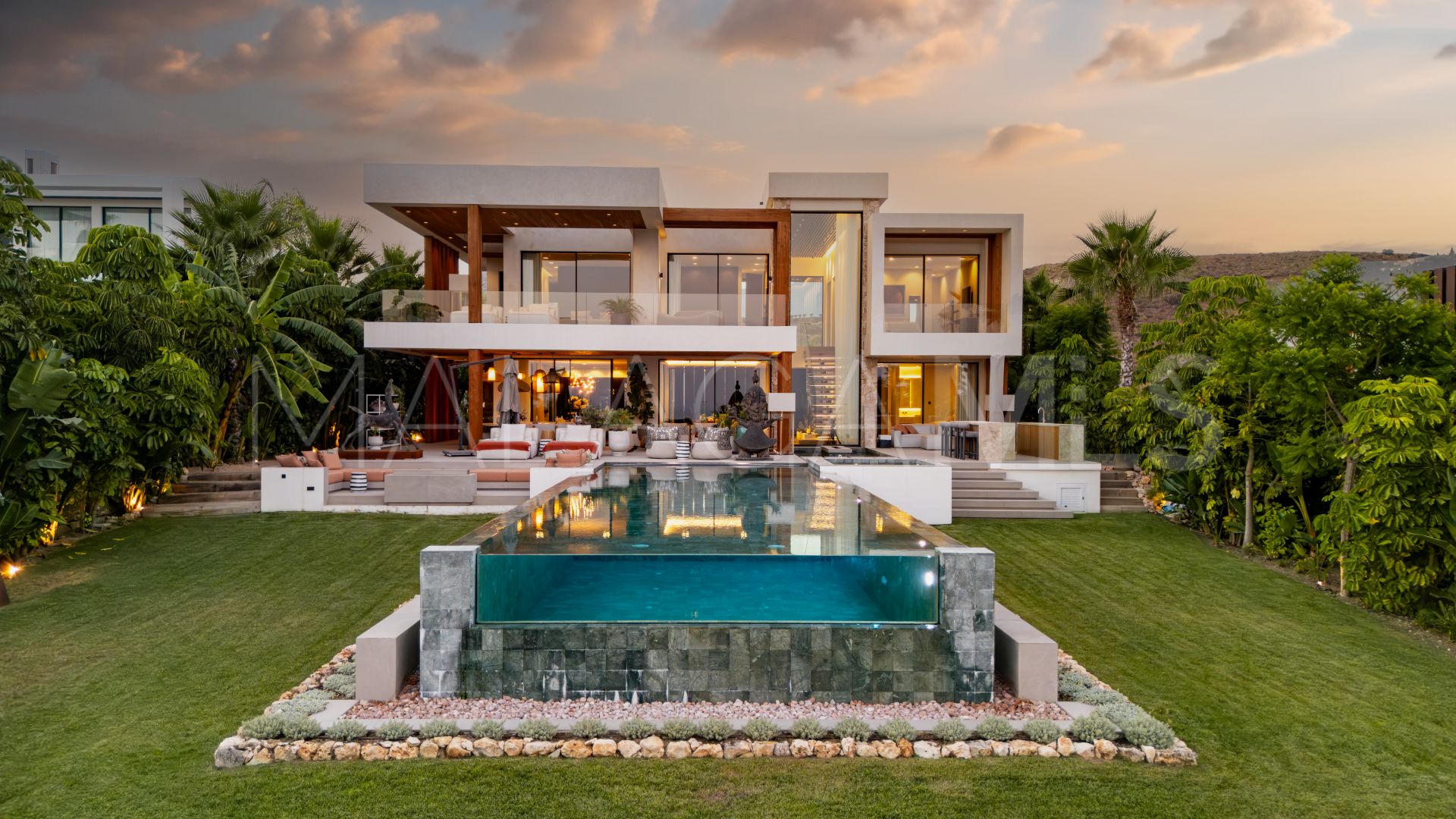 Buy Los Flamingos 6 bedrooms villa