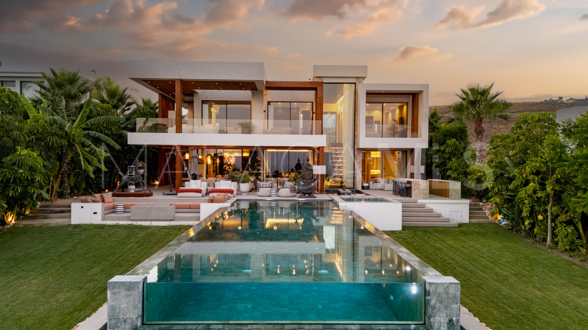 Buy Los Flamingos 6 bedrooms villa
