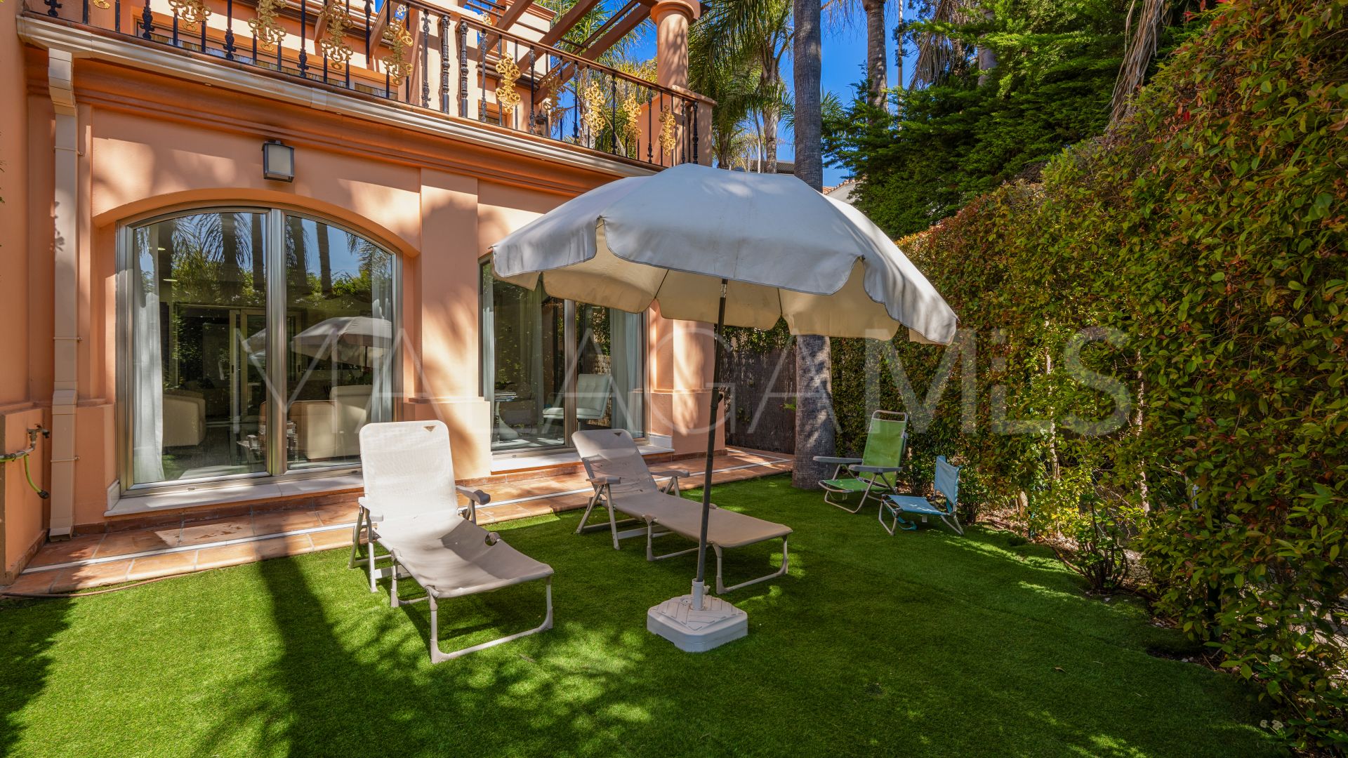 Buy 3 bedrooms ground floor apartment in Casa Nova