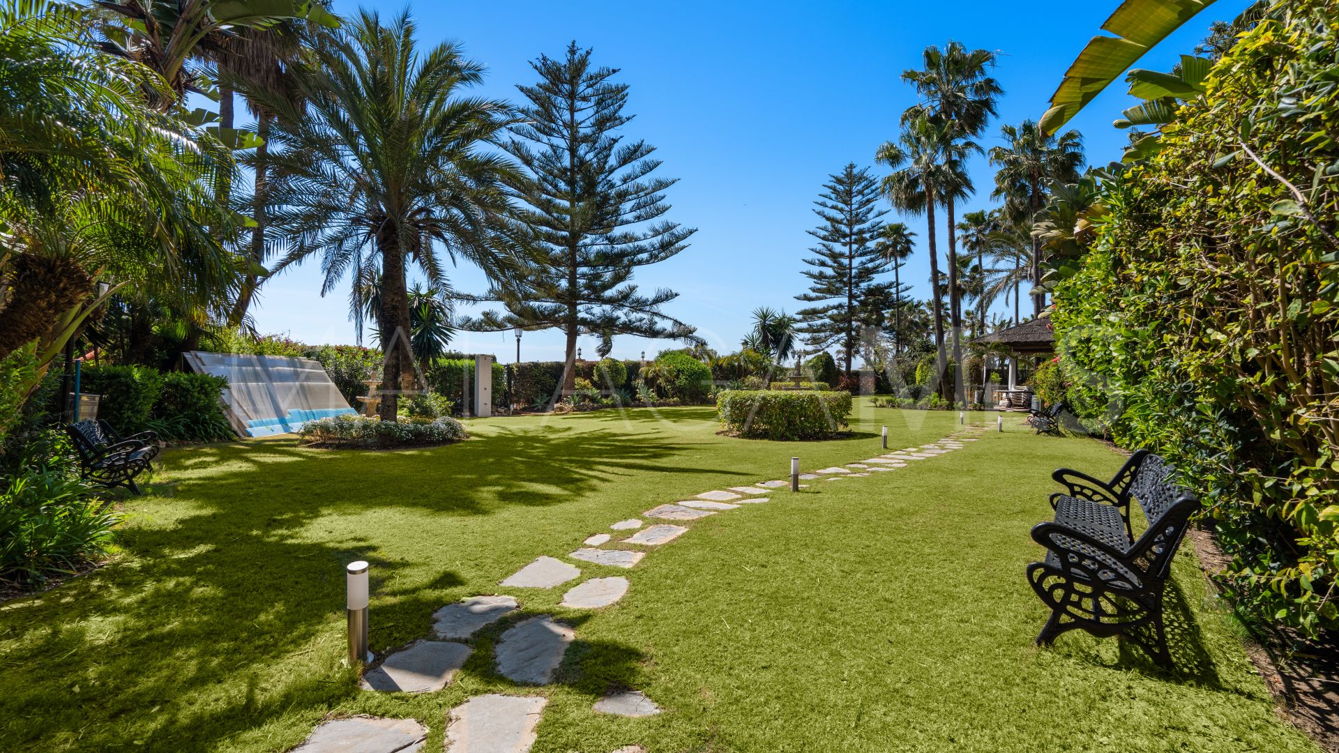 Buy 3 bedrooms ground floor apartment in Casa Nova