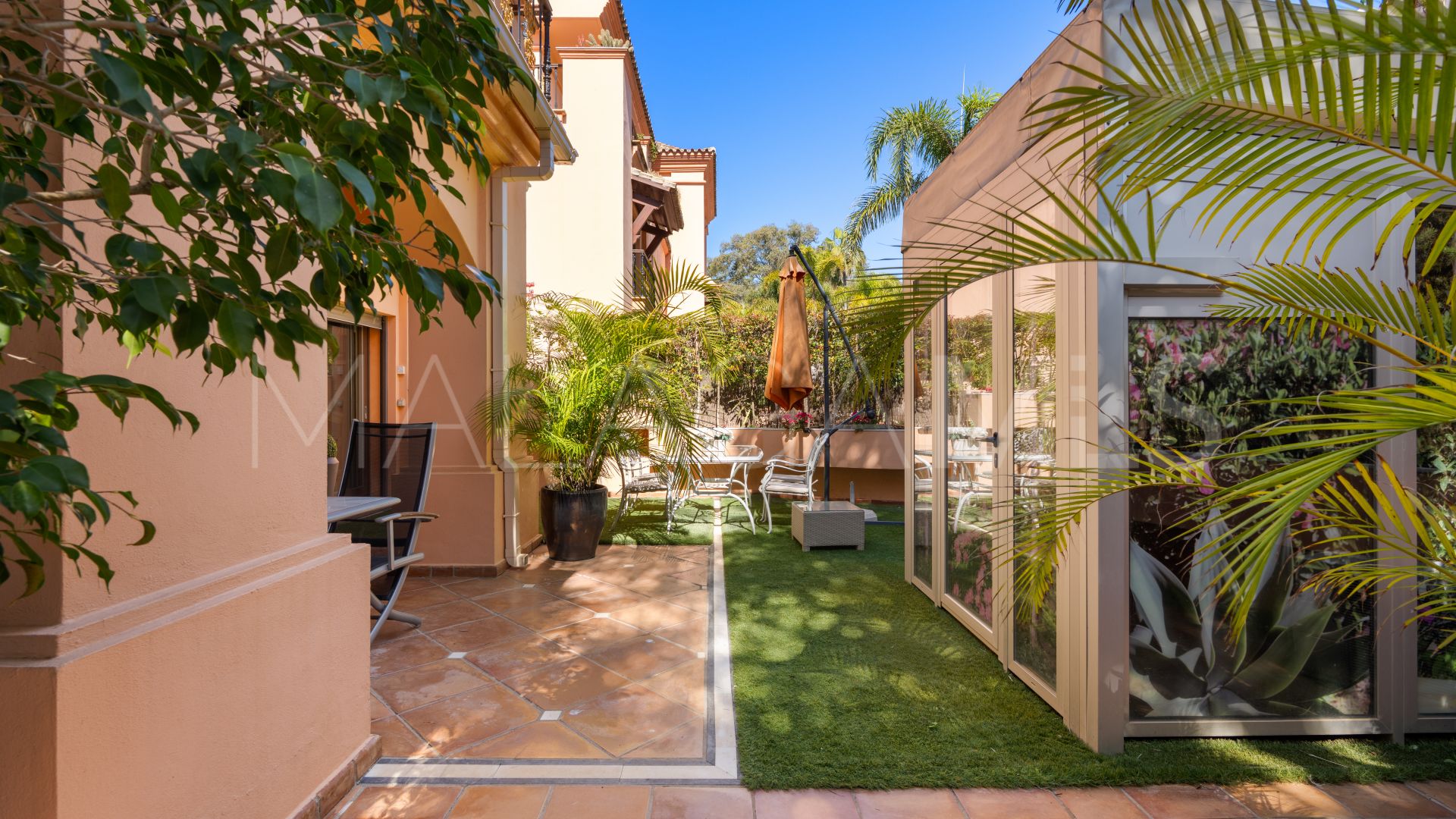 Buy 3 bedrooms ground floor apartment in Casa Nova