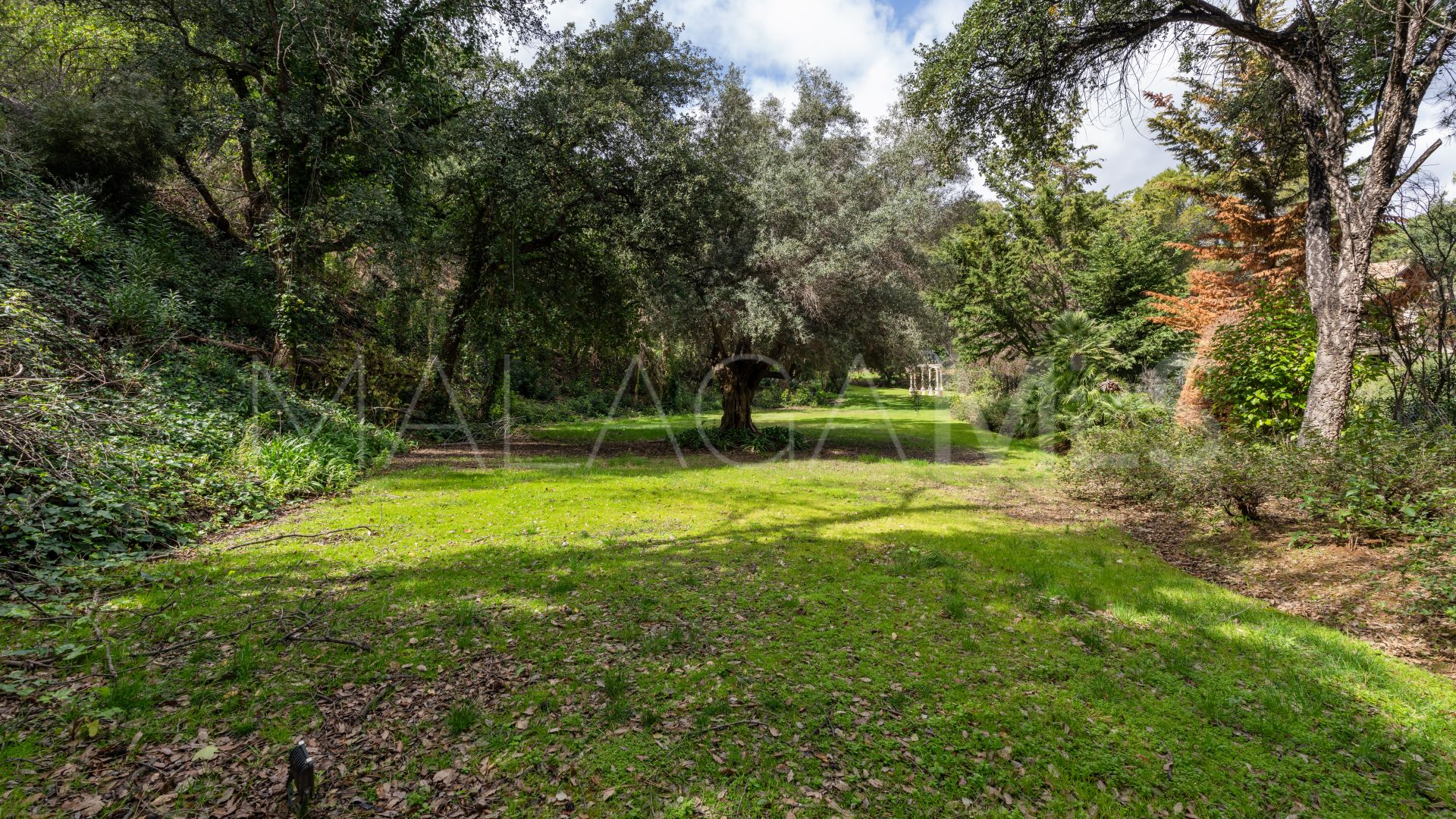 Tomt for sale in La Zagaleta