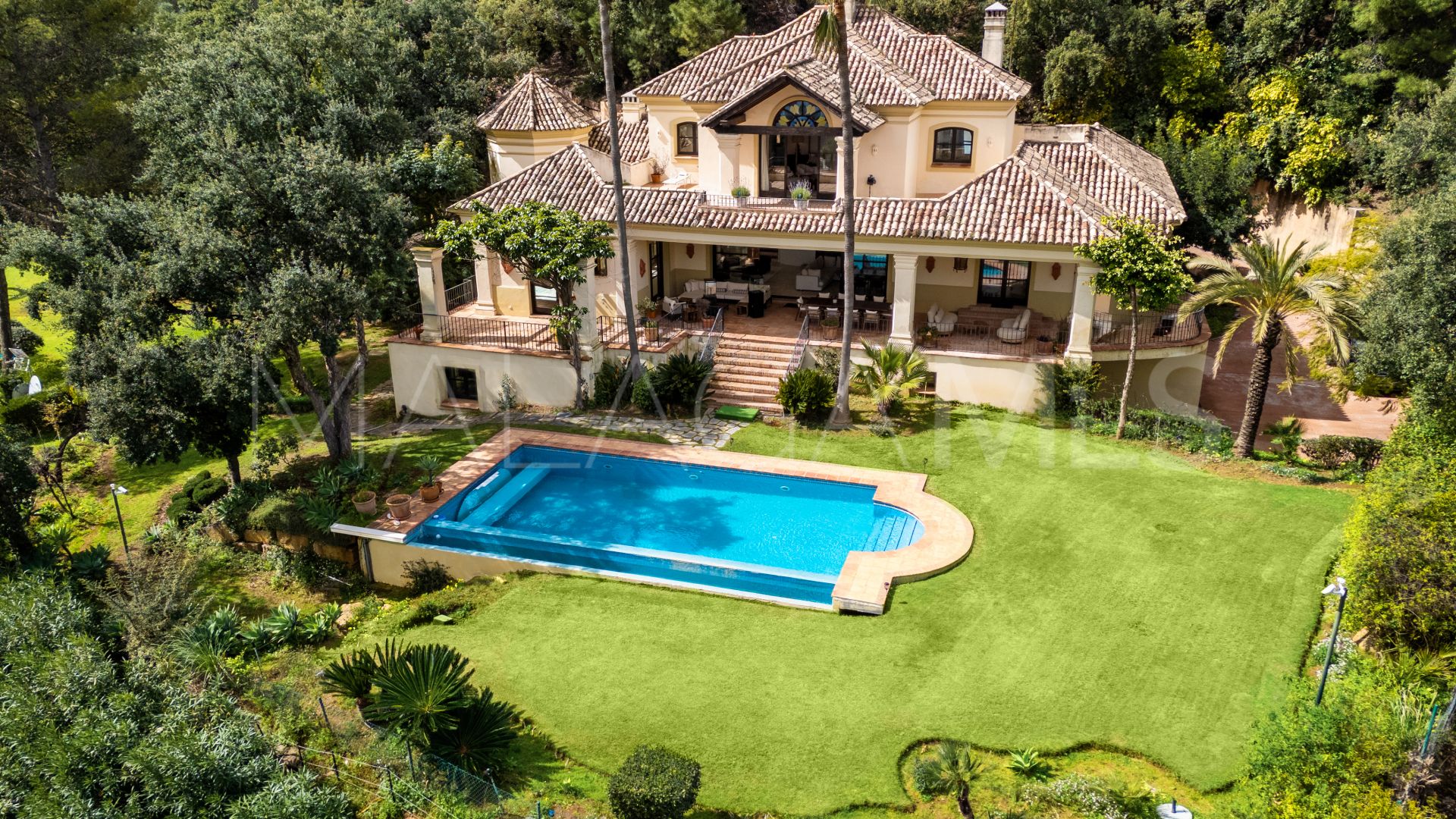 Villa for sale in La Zagaleta