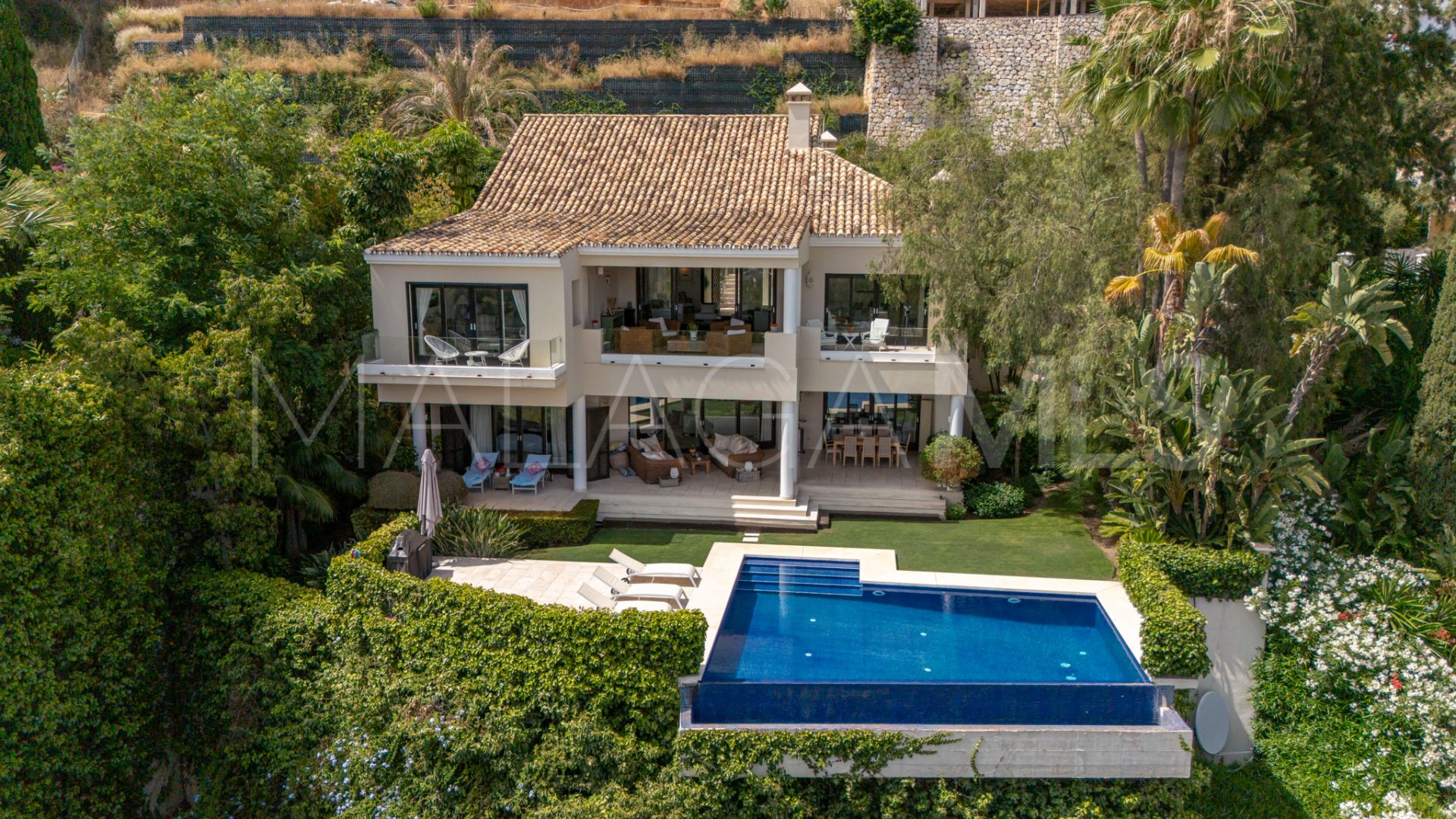 Villa for sale in El Herrojo
