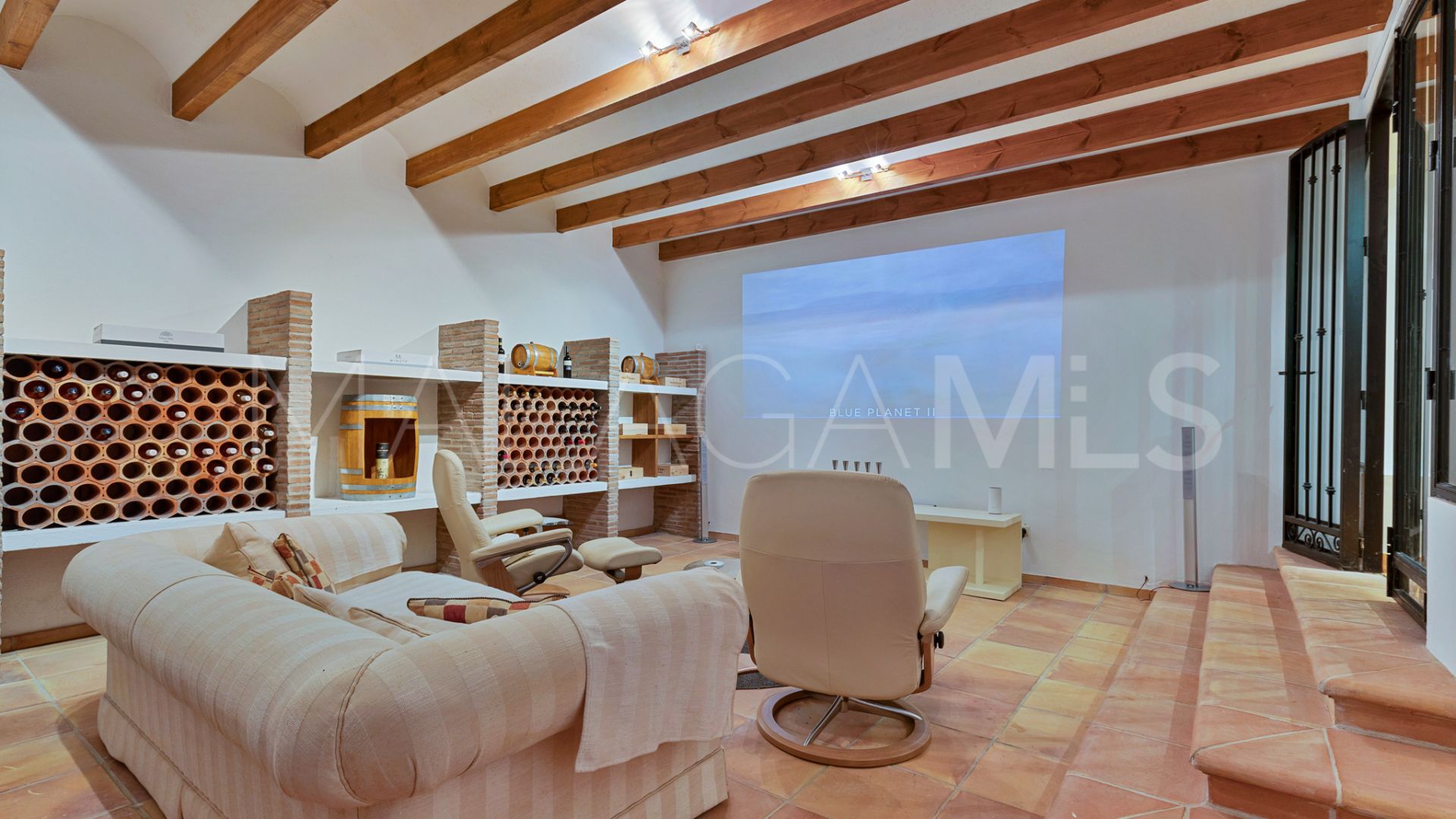 Villa for sale in El Herrojo