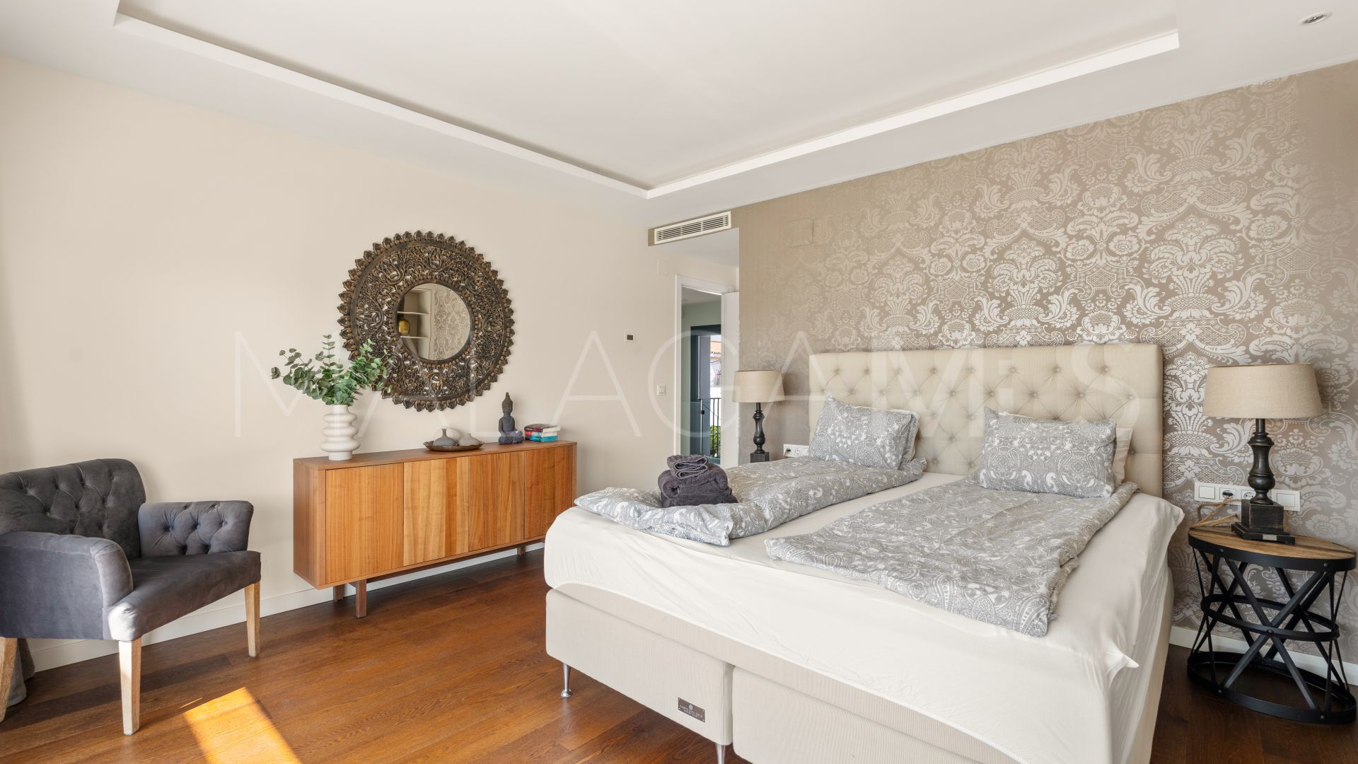 Villa for sale in San Pedro Playa