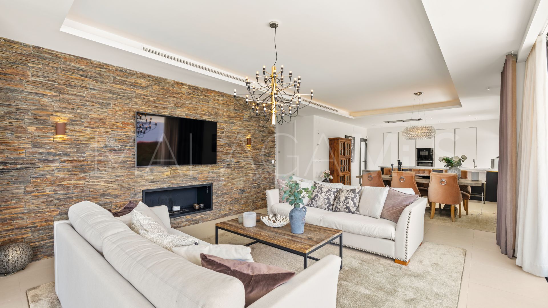 Villa for sale in San Pedro Playa