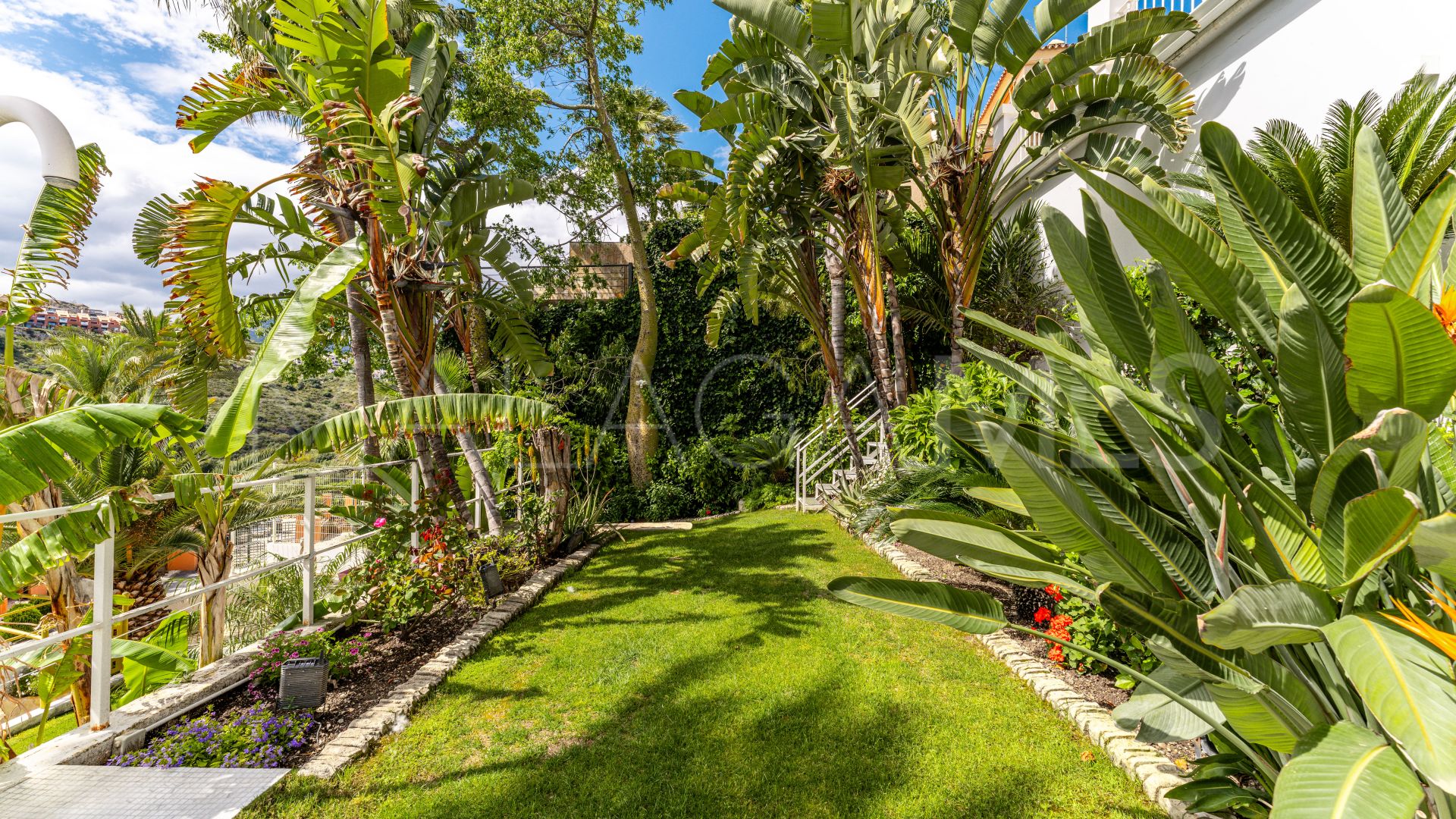 Villa for sale with 5 bedrooms in La Alqueria