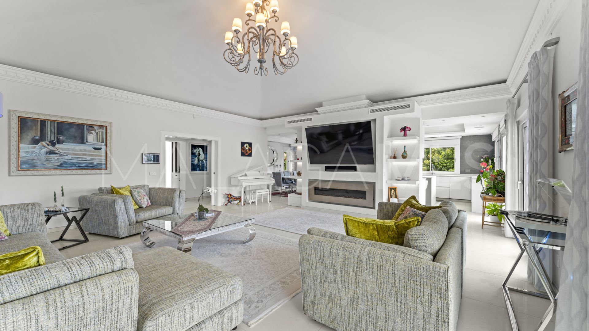 Villa for sale with 5 bedrooms in La Alqueria