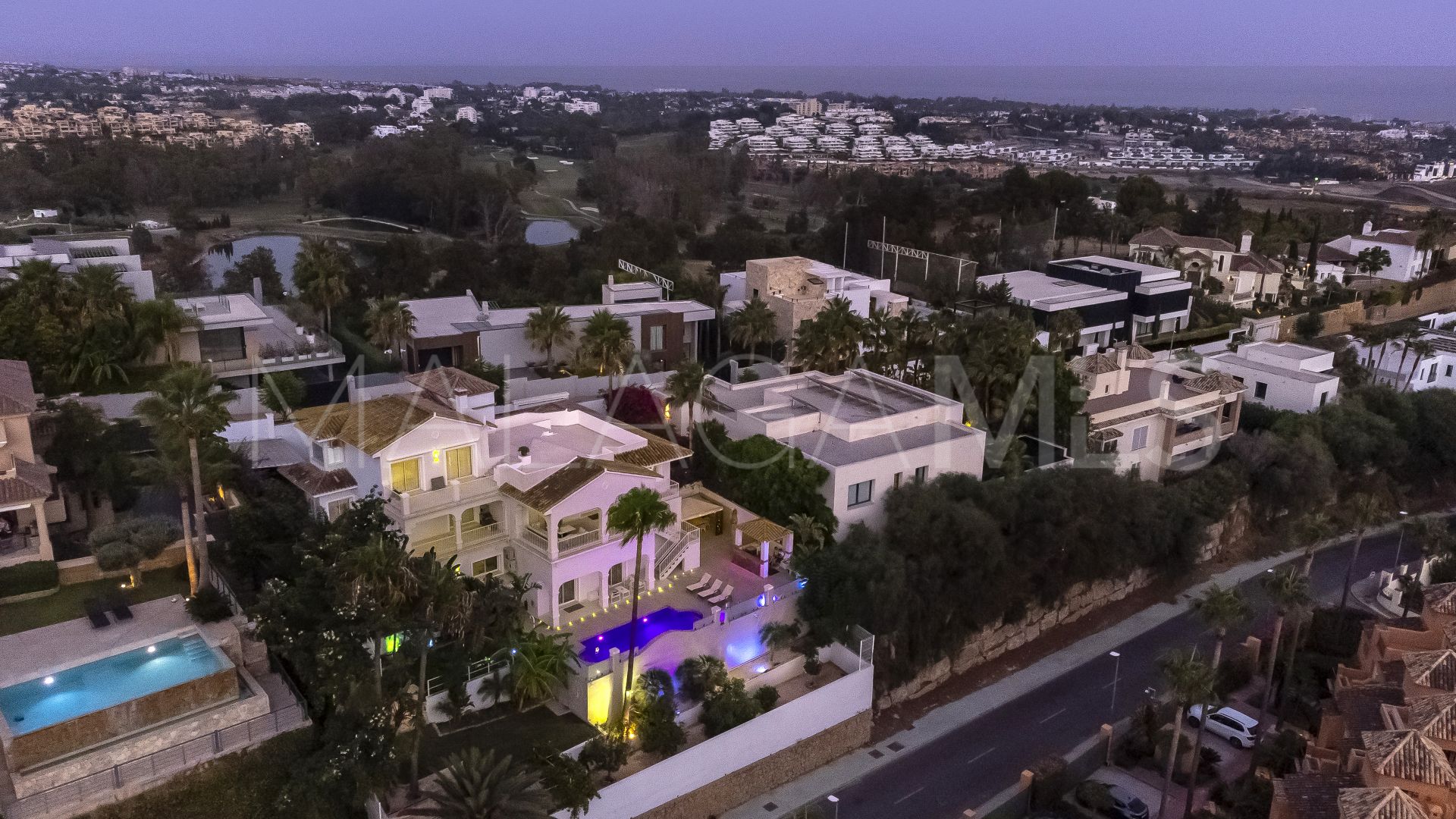 Villa for sale with 5 bedrooms in La Alqueria