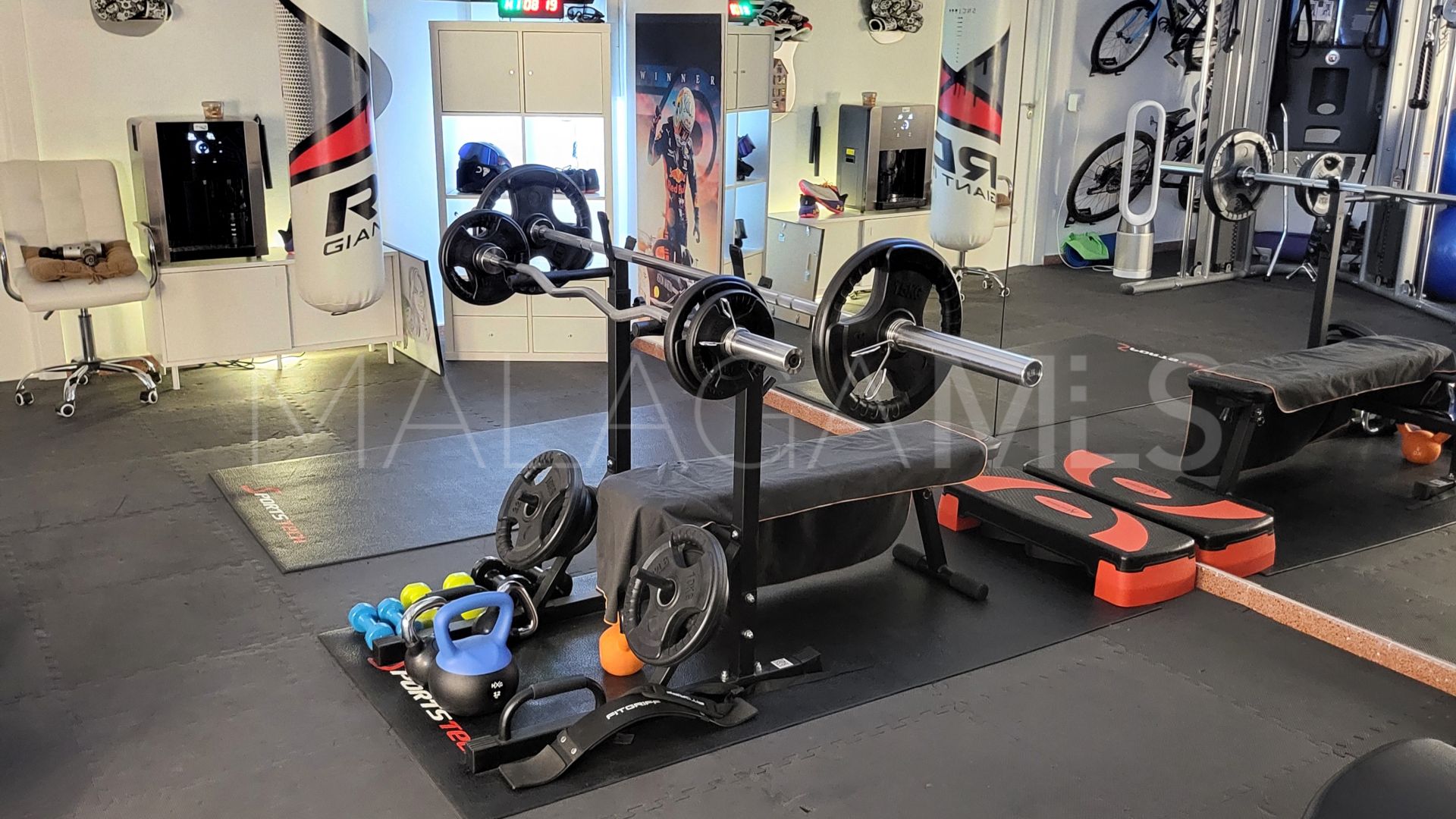 Villa for sale with 5 bedrooms in La Alqueria