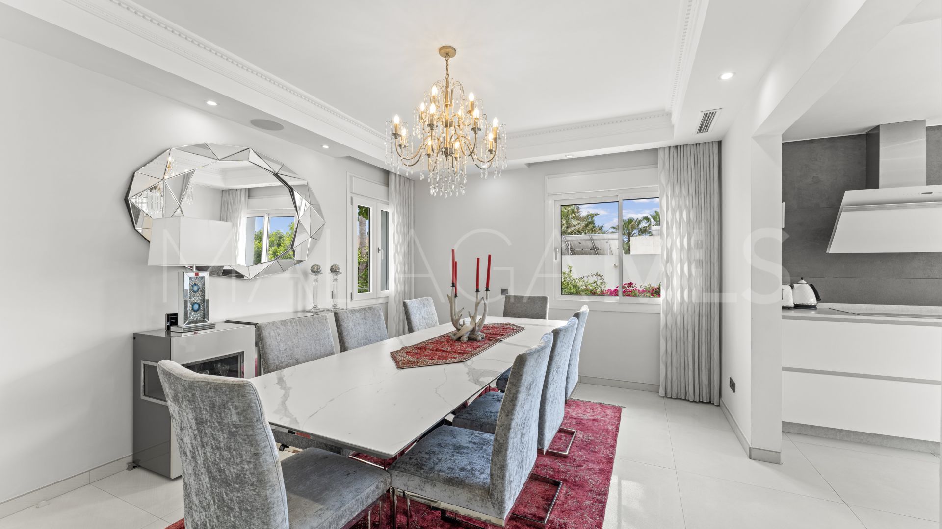 Villa for sale with 5 bedrooms in La Alqueria