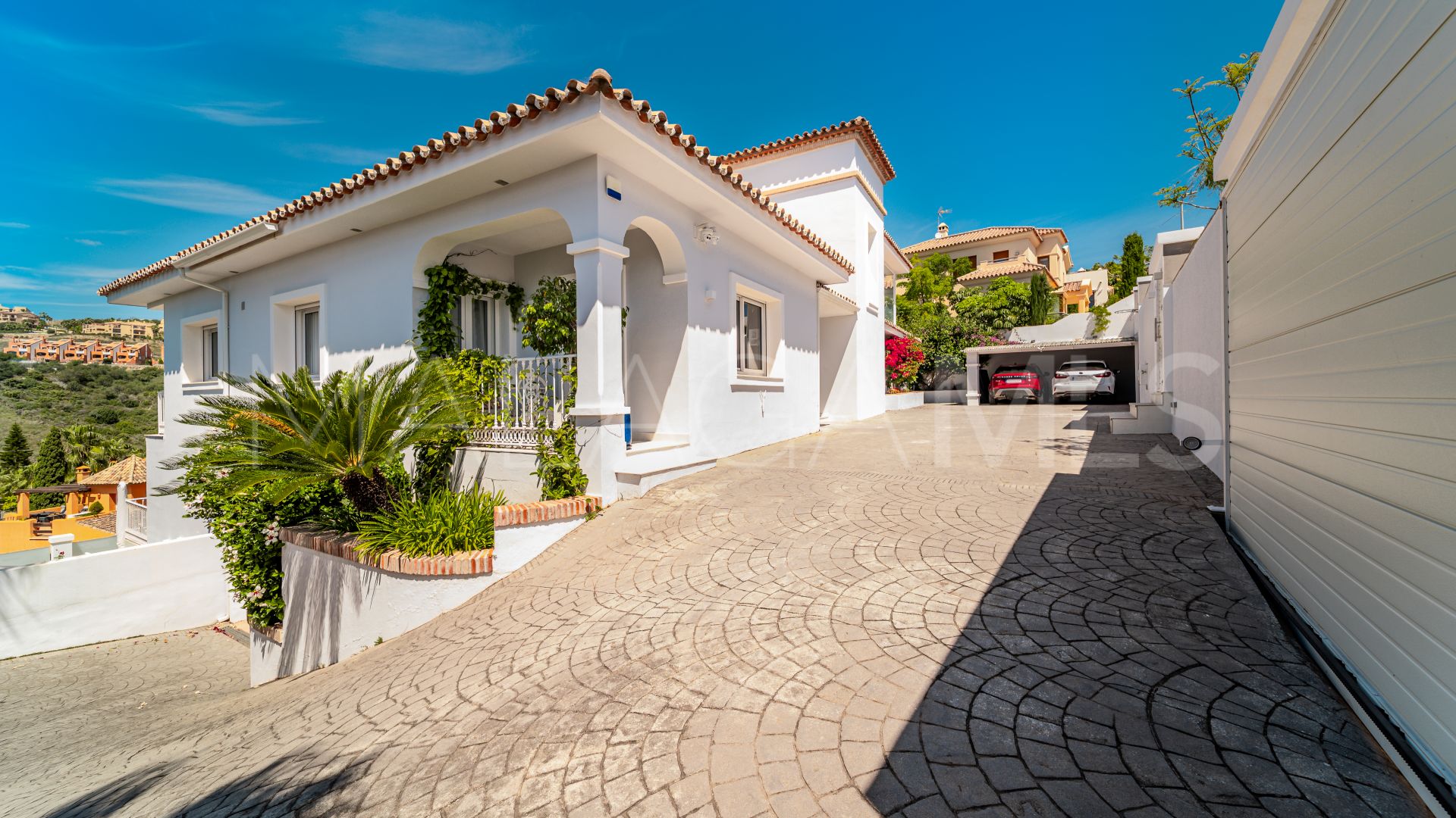 Villa for sale with 5 bedrooms in La Alqueria