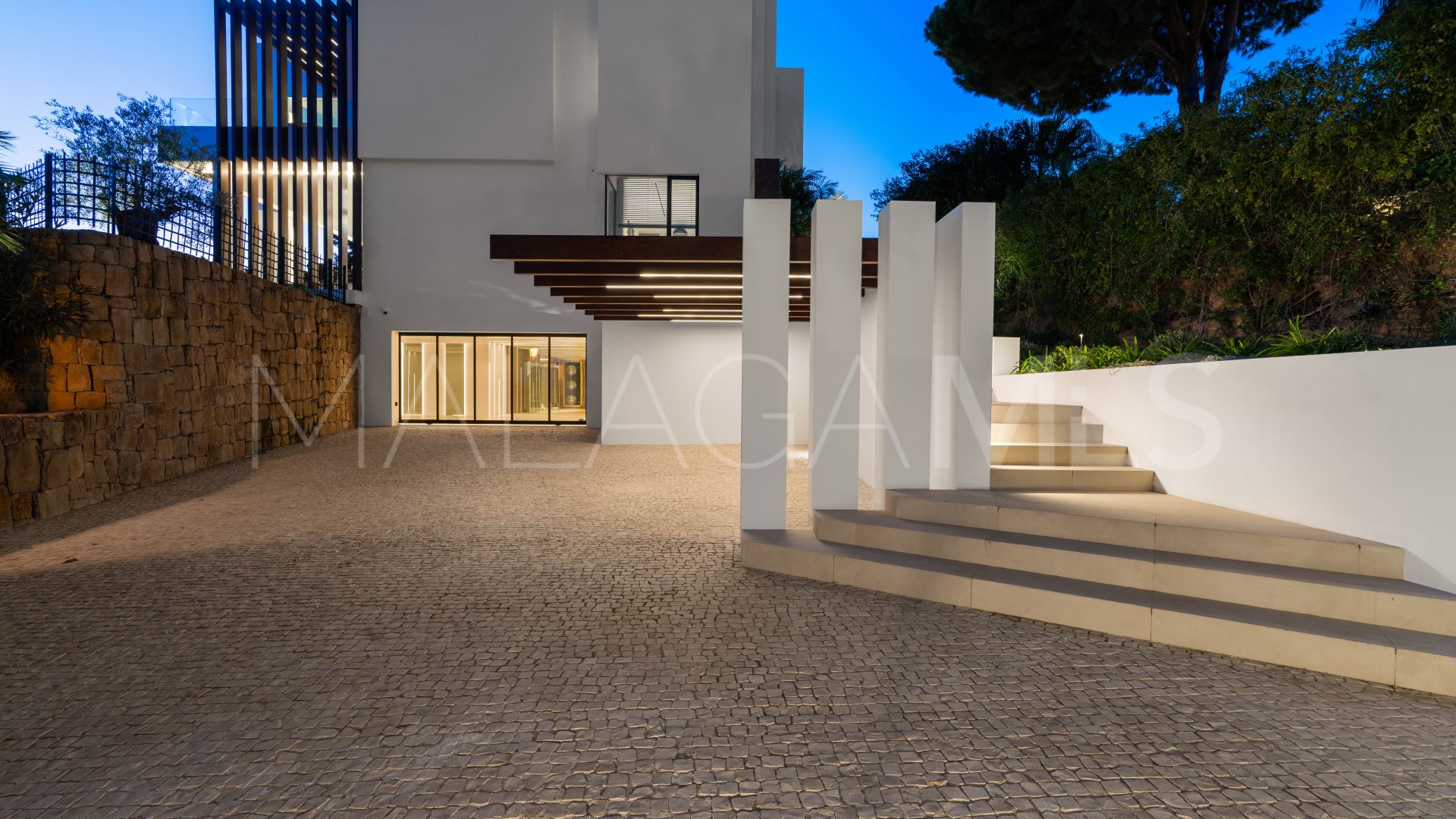 Villa for sale in Sierra Blanca