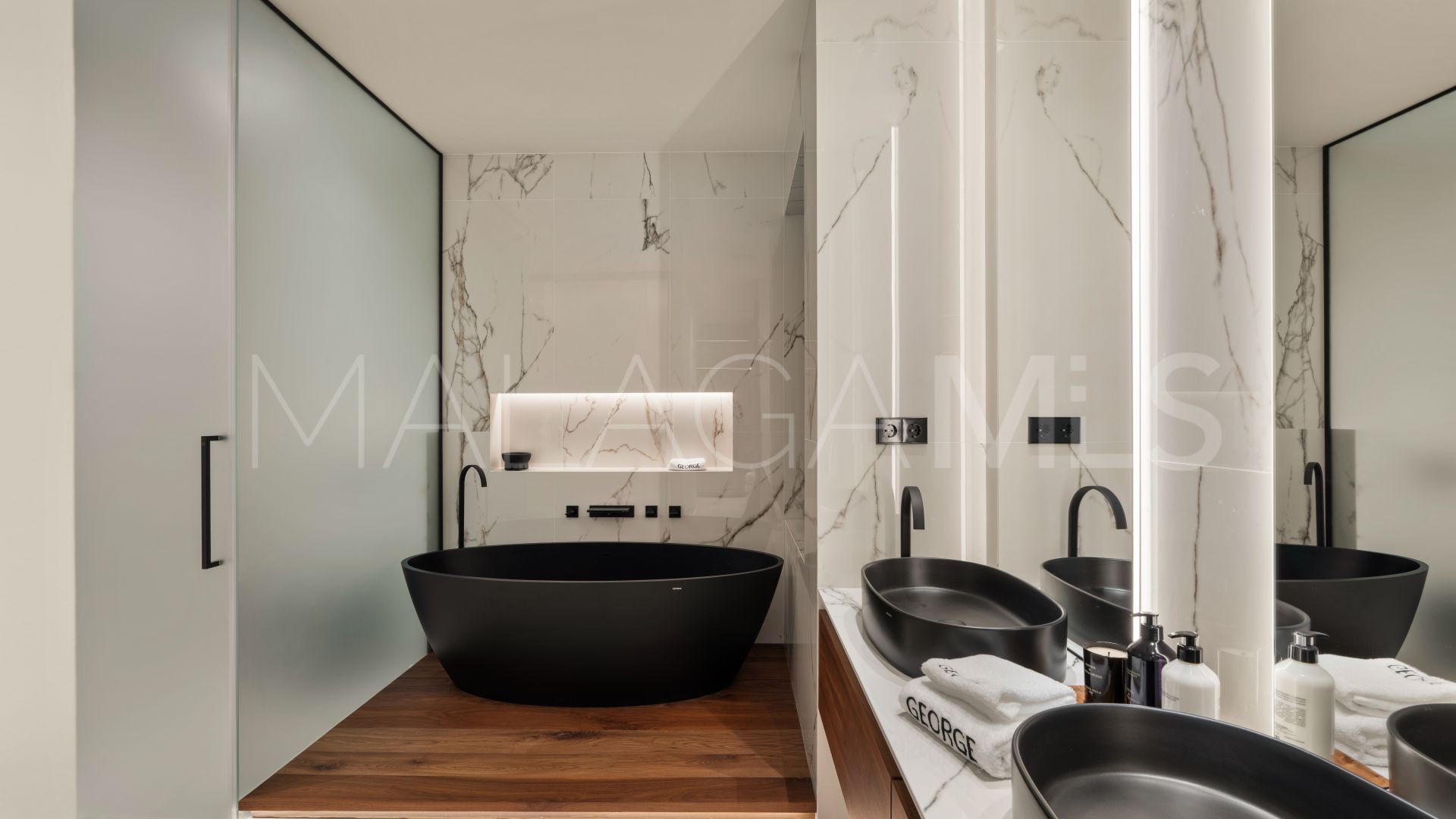 Villa for sale in Sierra Blanca