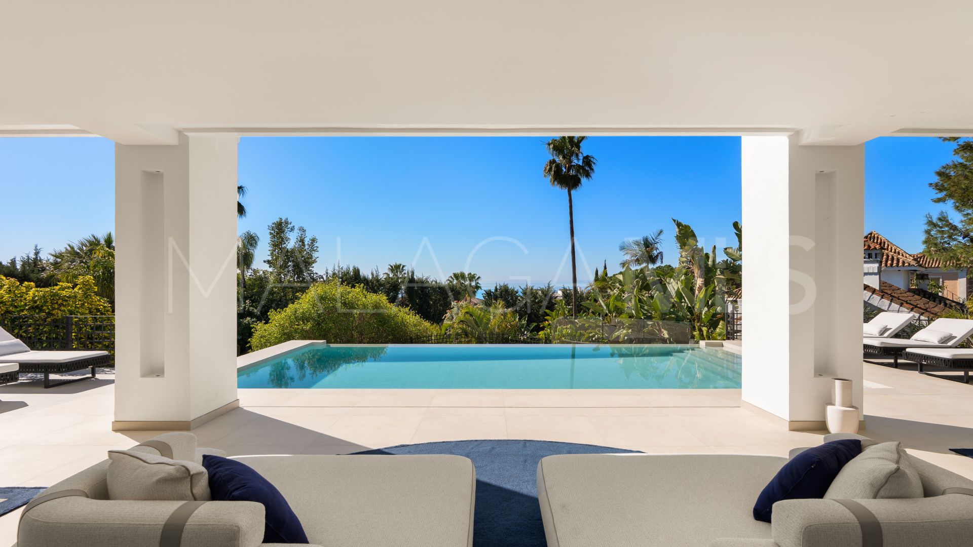 Villa for sale in Sierra Blanca