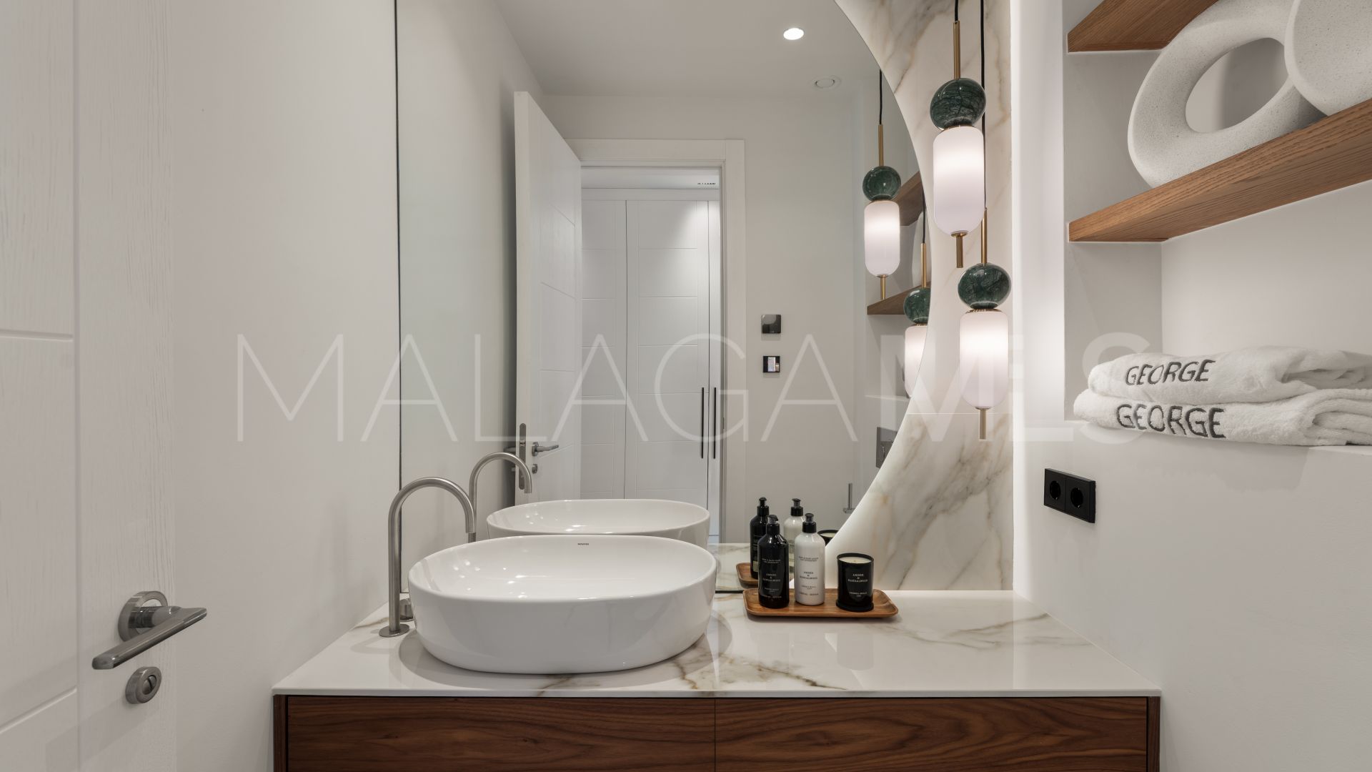 Villa for sale in Sierra Blanca