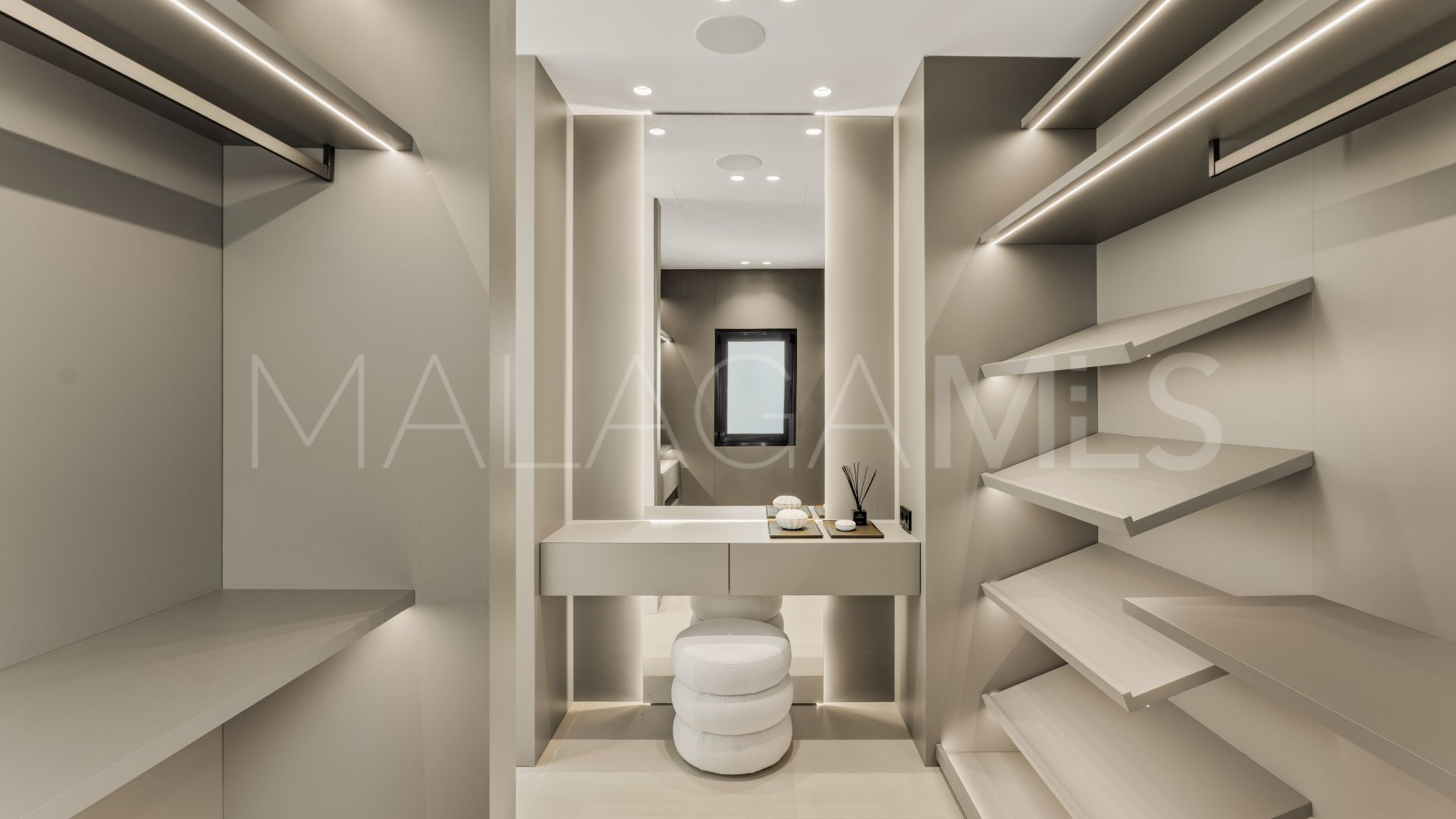 Villa for sale in Sierra Blanca