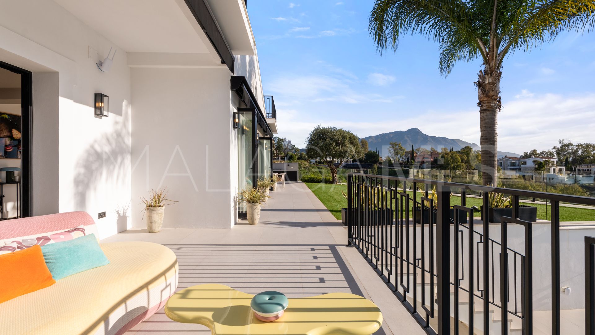 Villa for sale in Monte Halcones