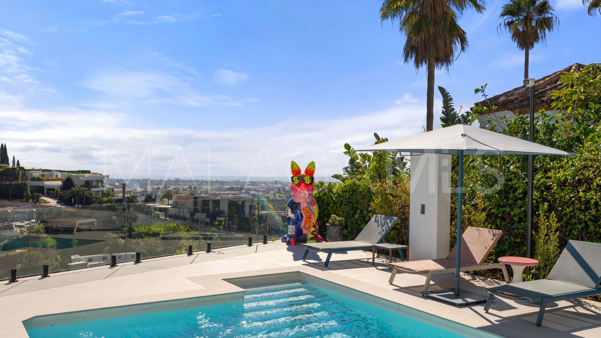 Villa for sale in Monte Halcones