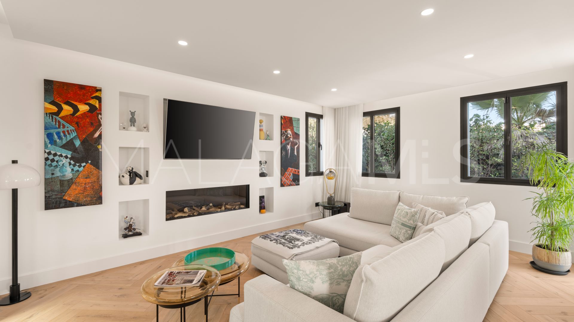 Villa for sale in Monte Halcones