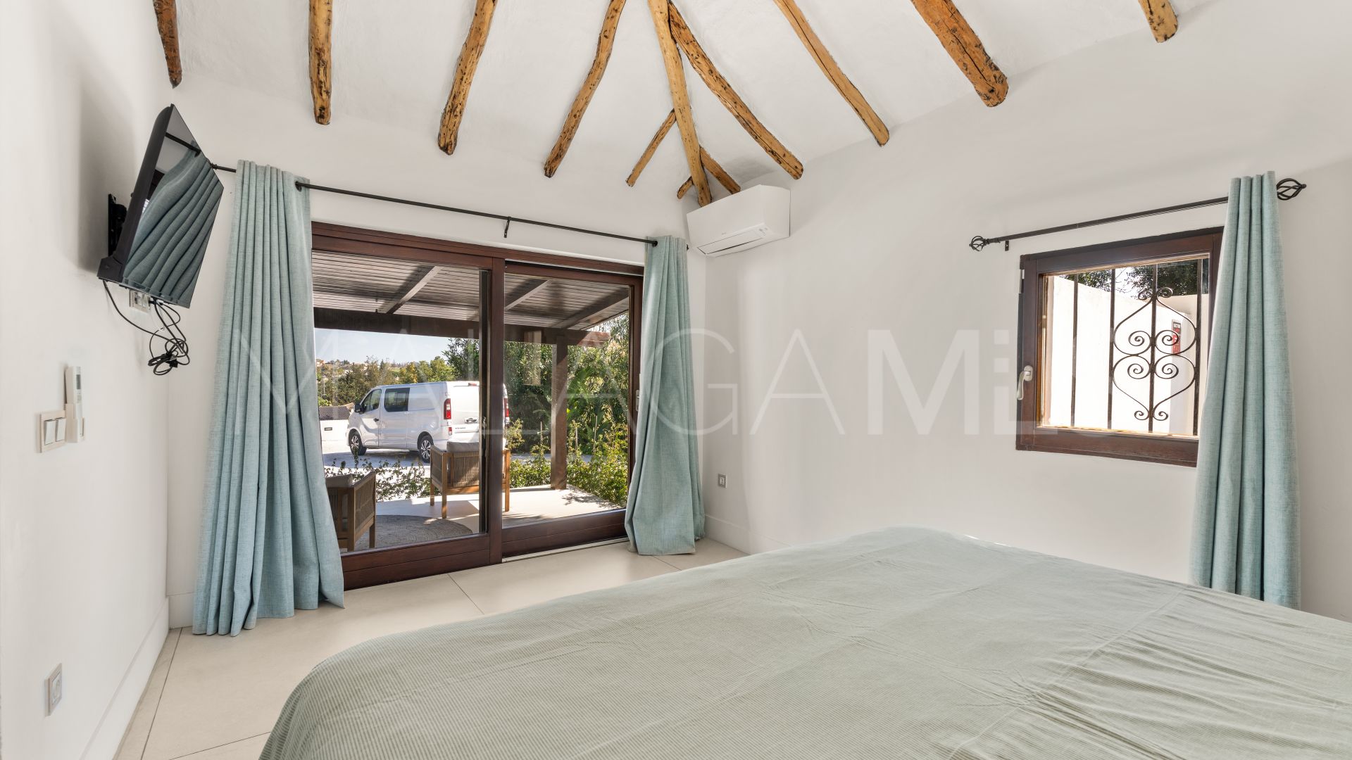 Villa for sale in Guadalmina Alta