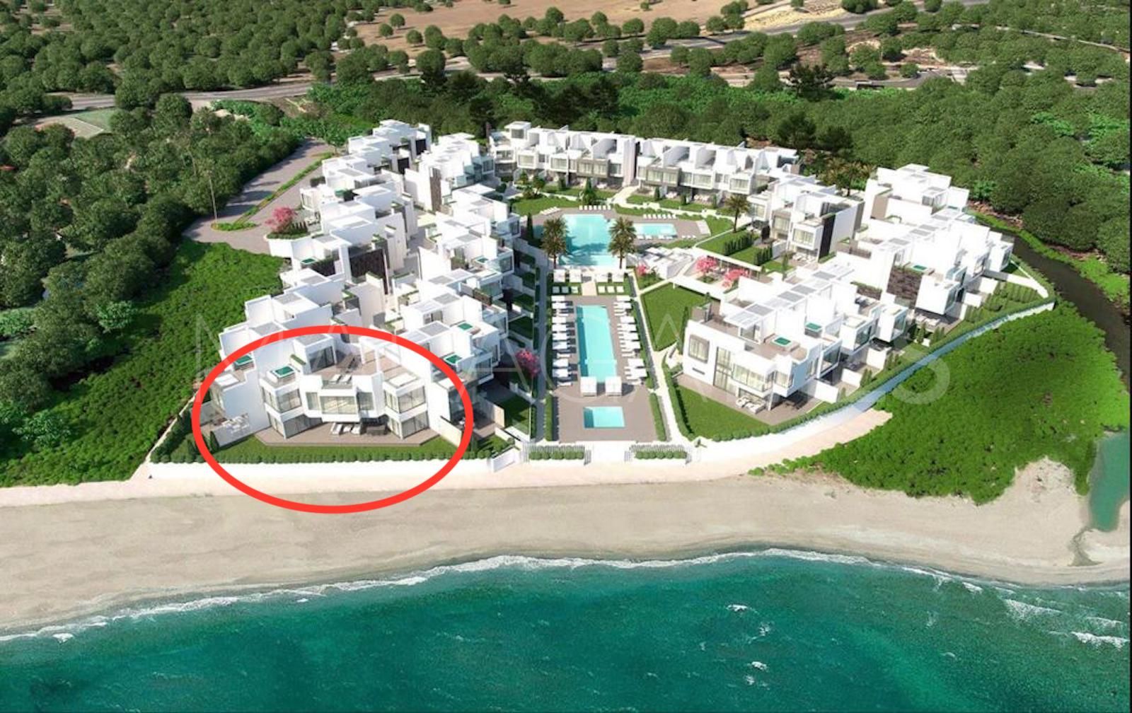 For sale town house in Estepona