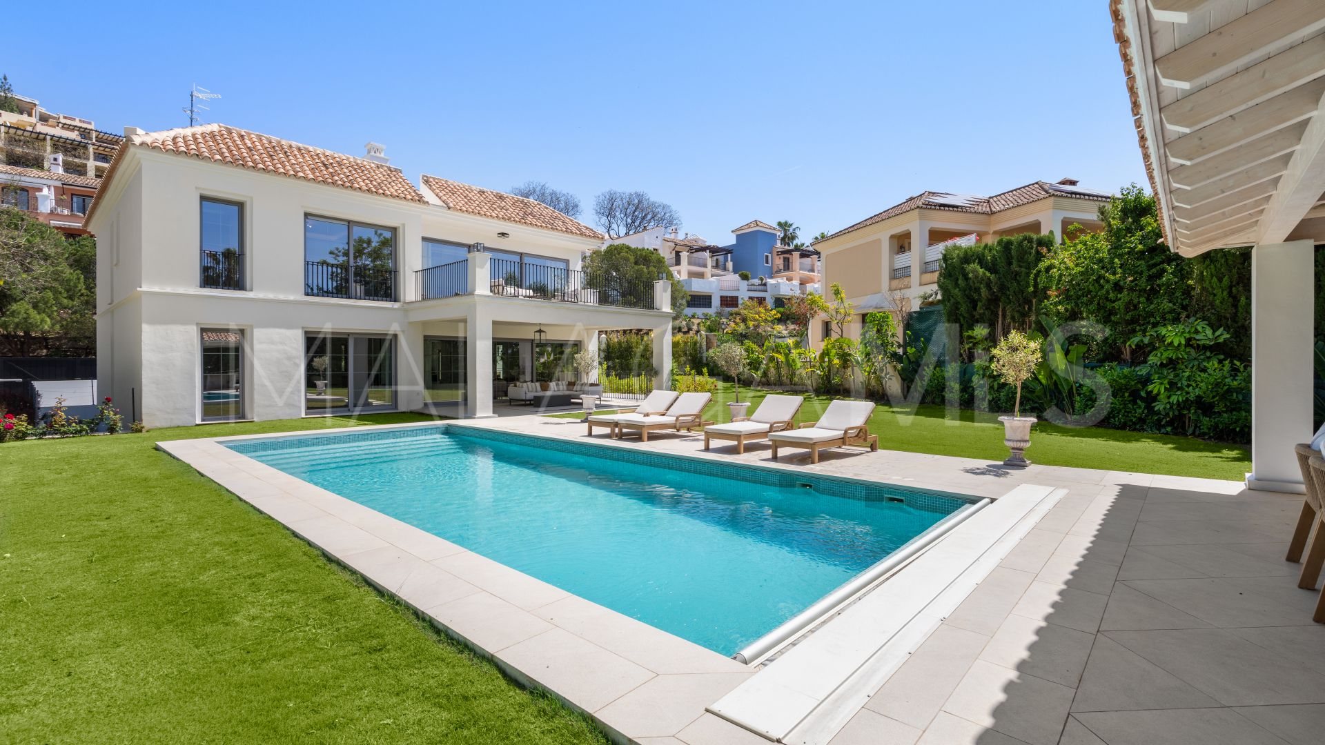 Villa for sale in Los Arqueros