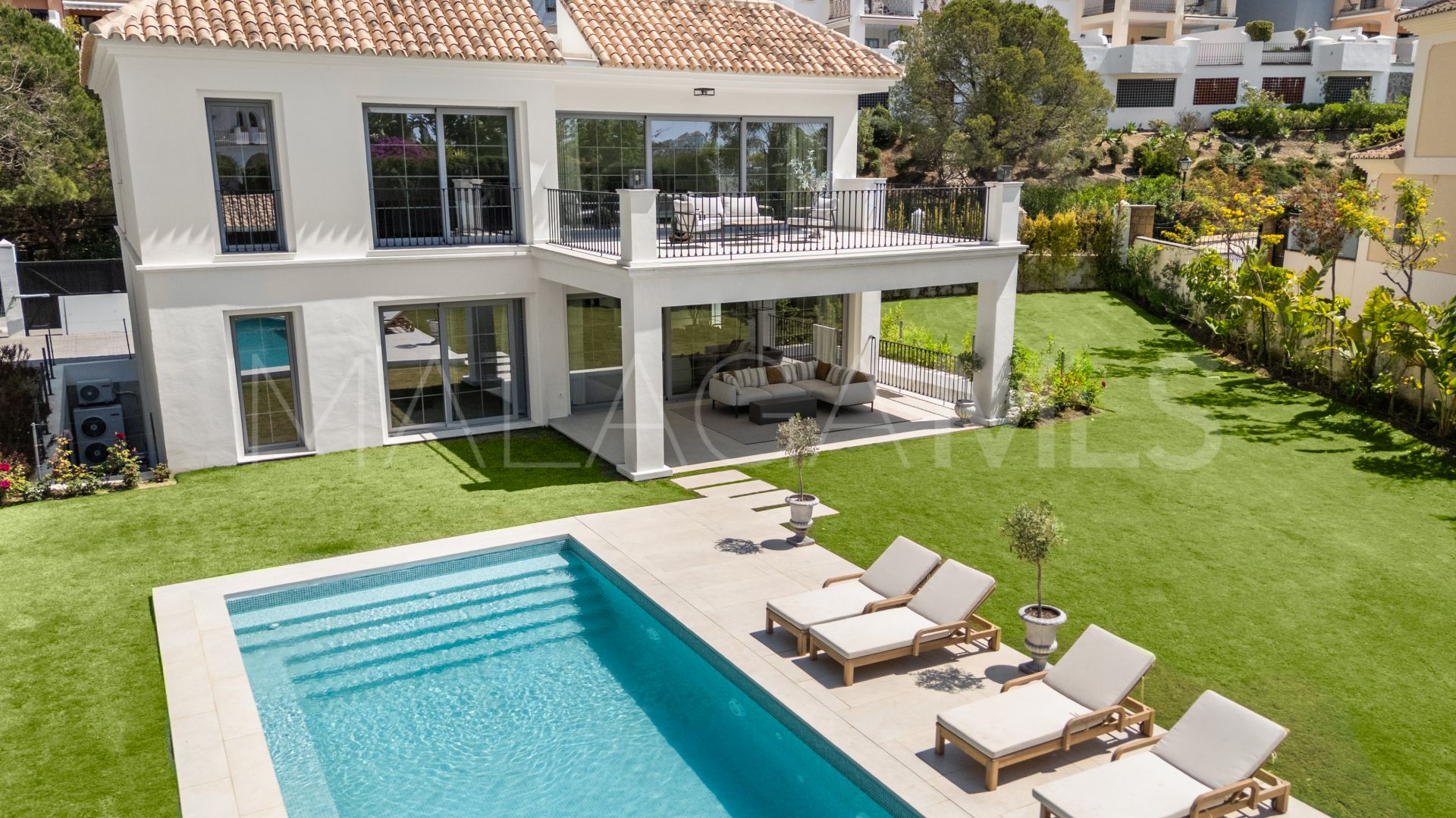 Villa for sale in Los Arqueros