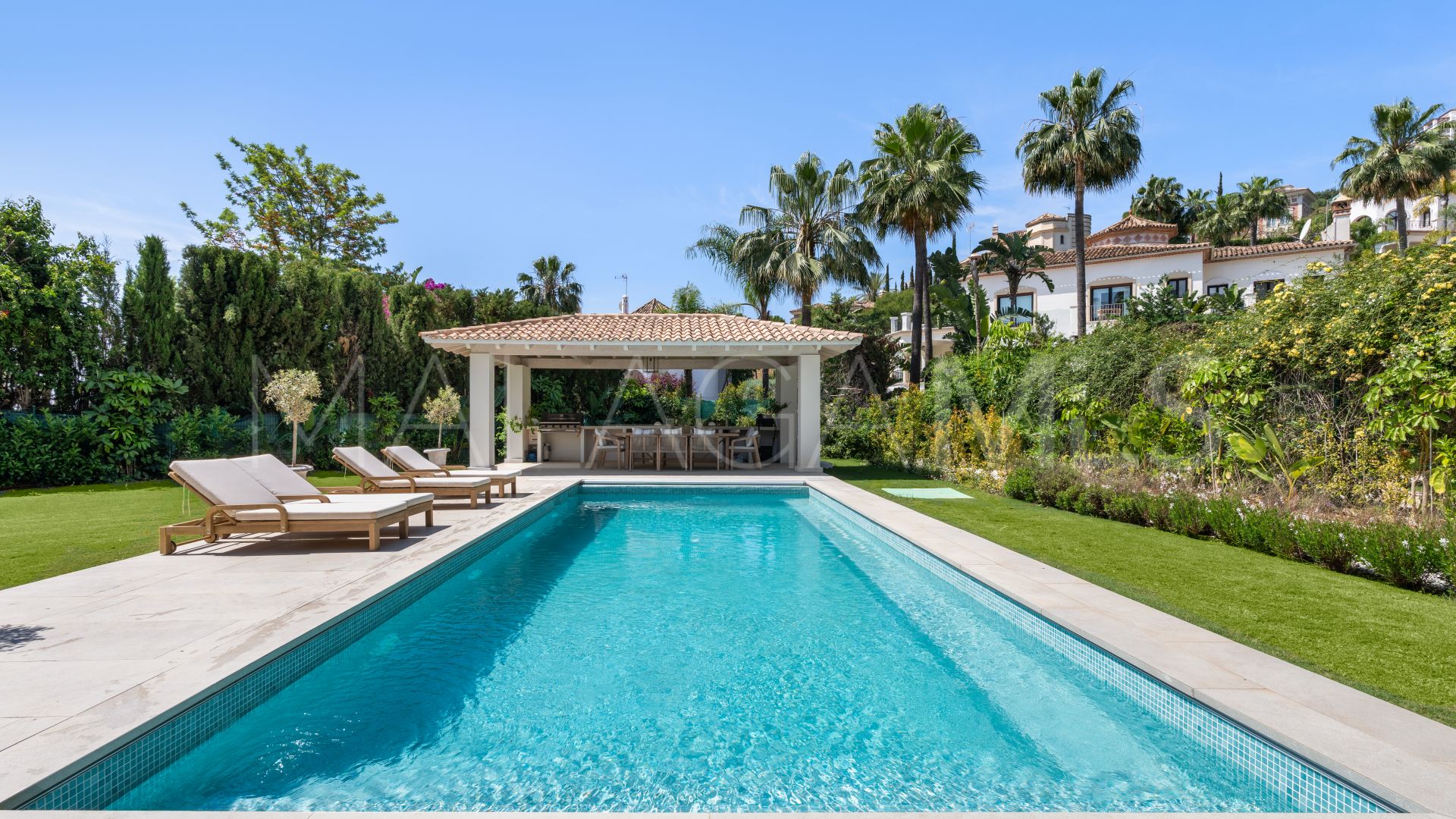 Villa for sale in Los Arqueros