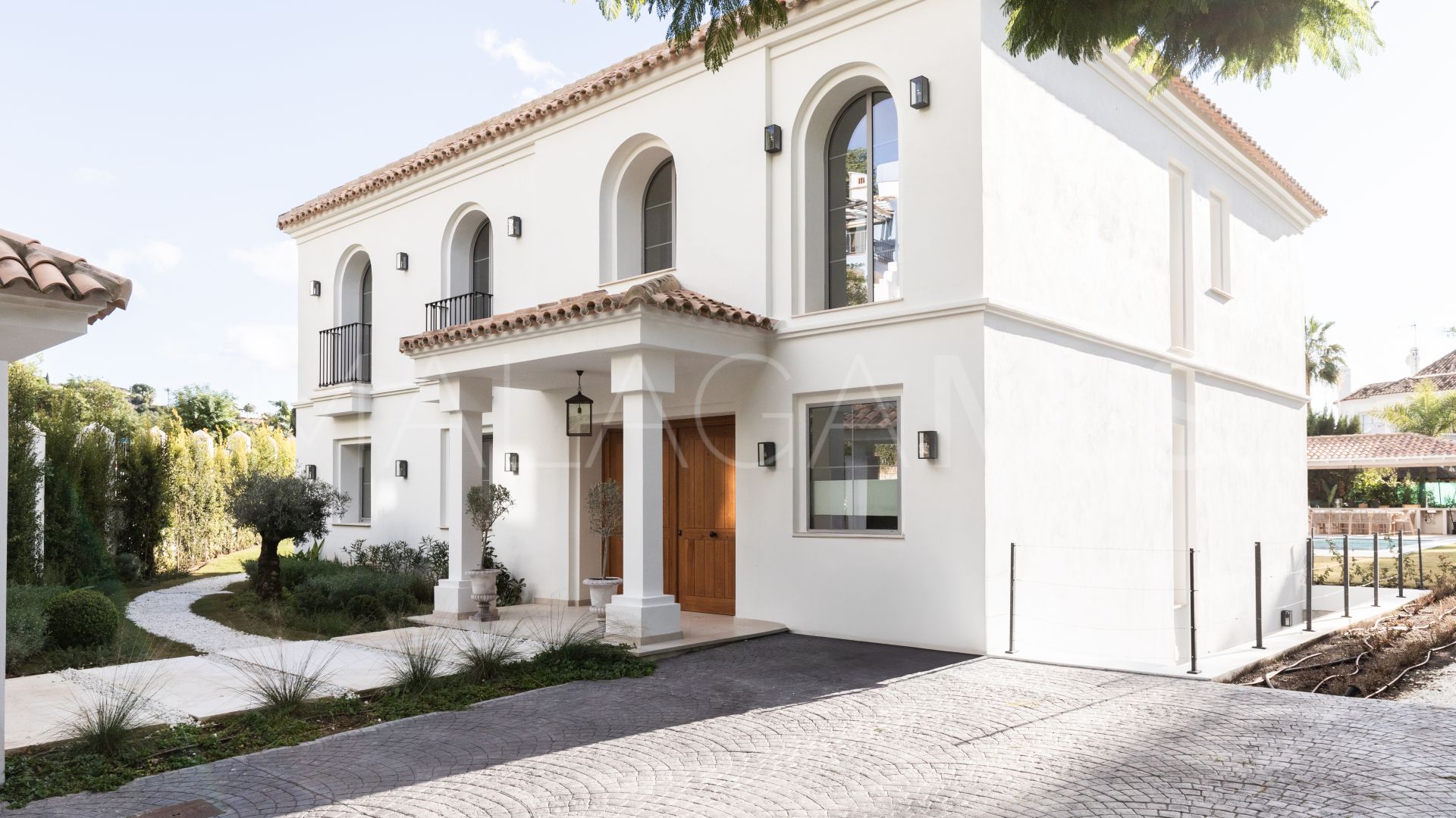 Villa for sale in Los Arqueros with 4 bedrooms