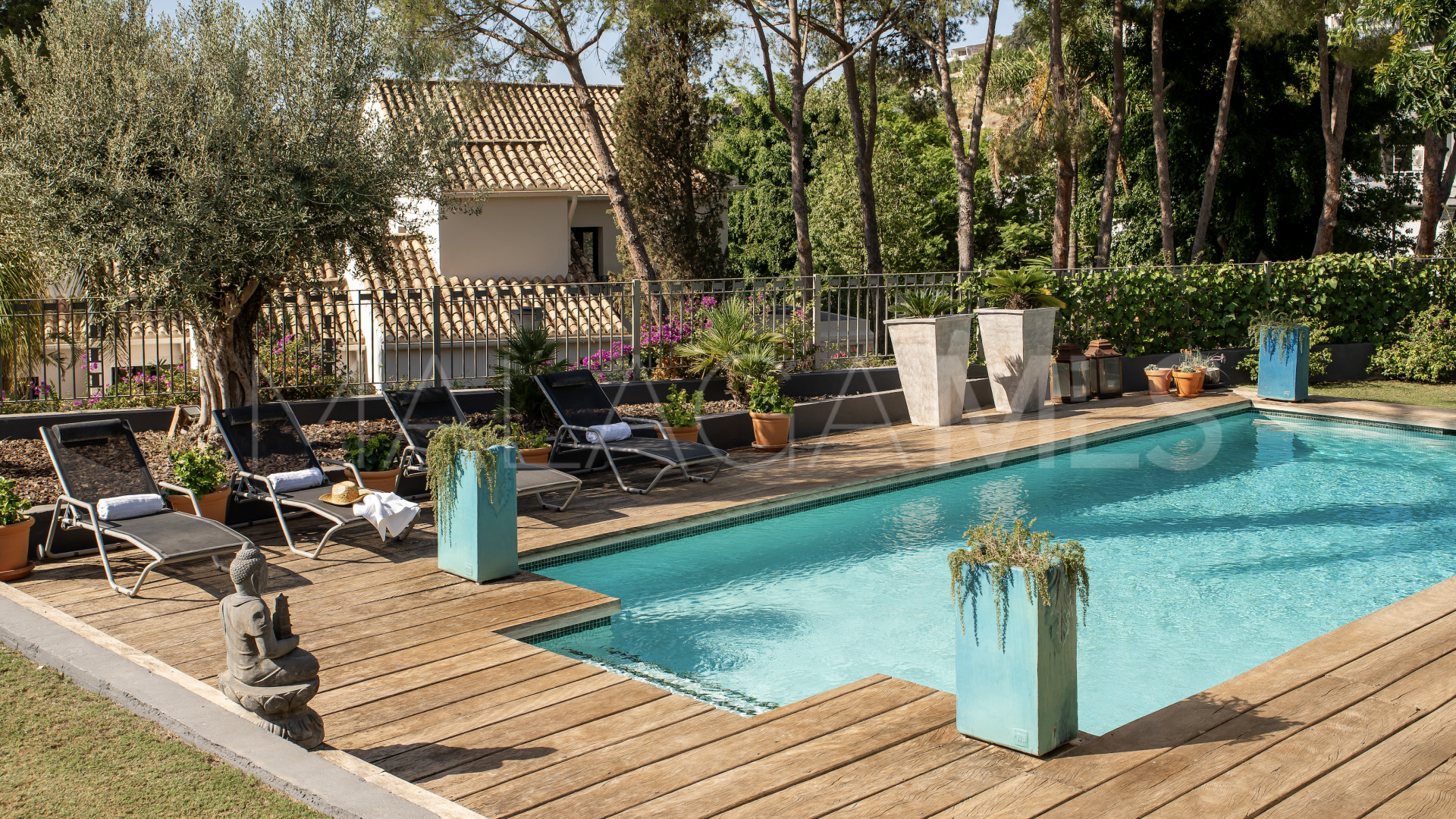 Villa for sale in Paraiso Alto