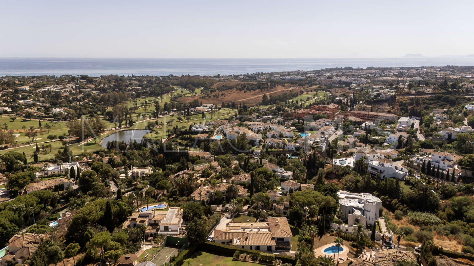 Villa for sale in Paraiso Alto